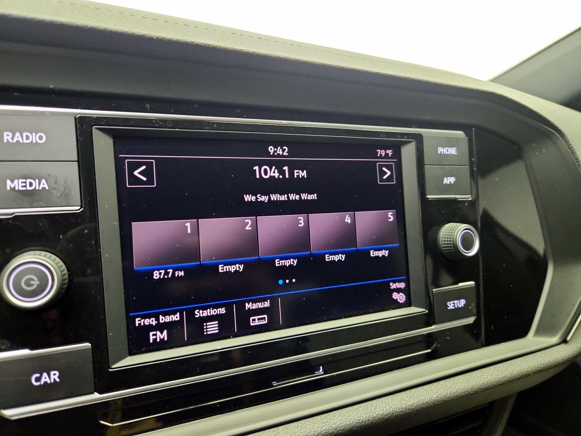 Thumbnail: 2019 Volkswagen Jetta - 15
