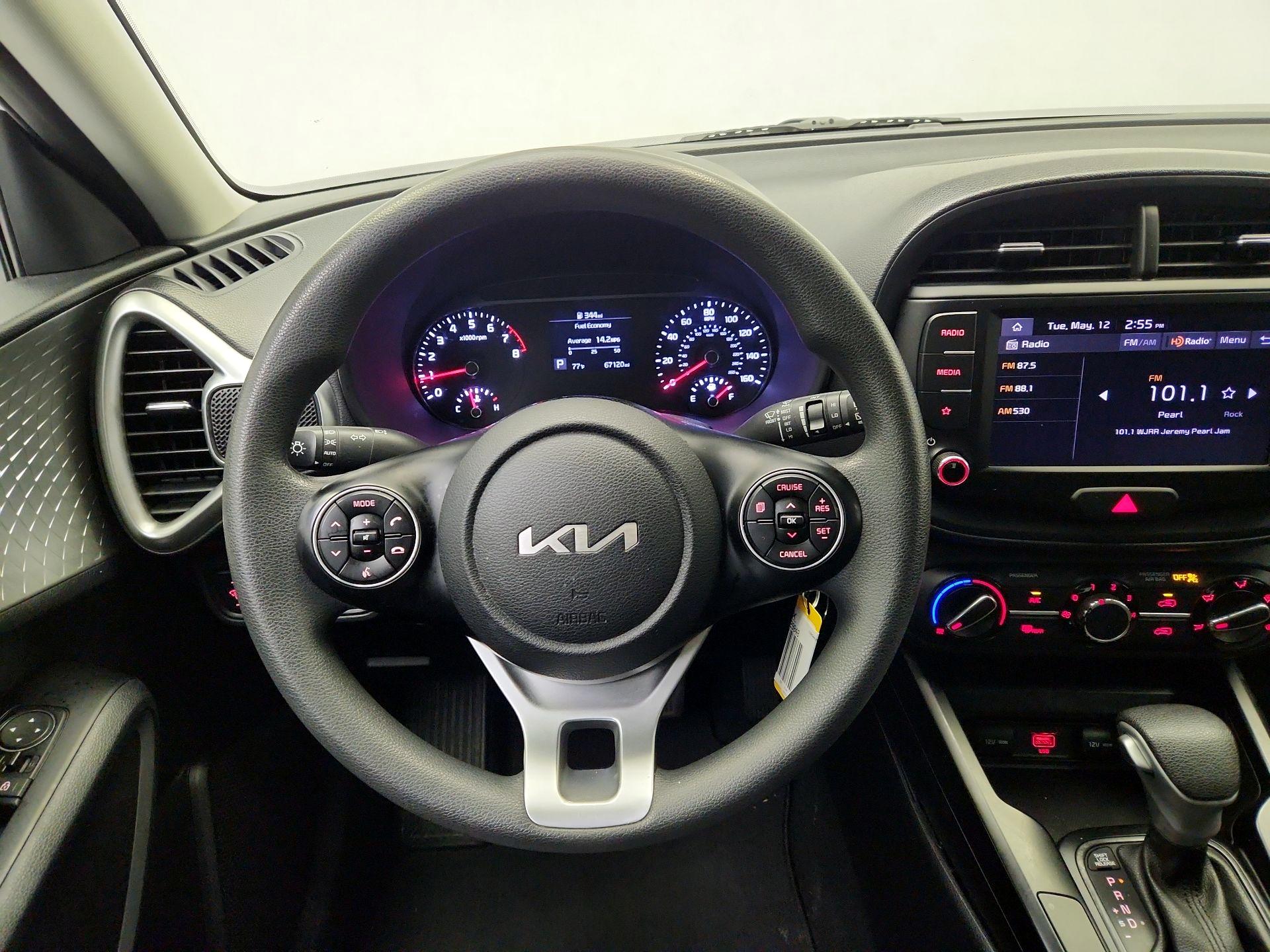 Thumbnail: 2022 Kia Soul - 10