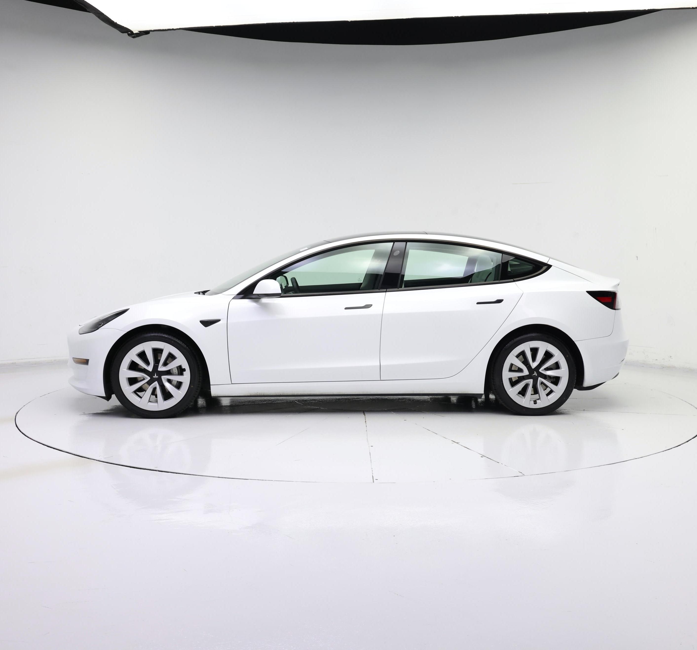 Thumbnail: 2023 Tesla Model 3 - 3