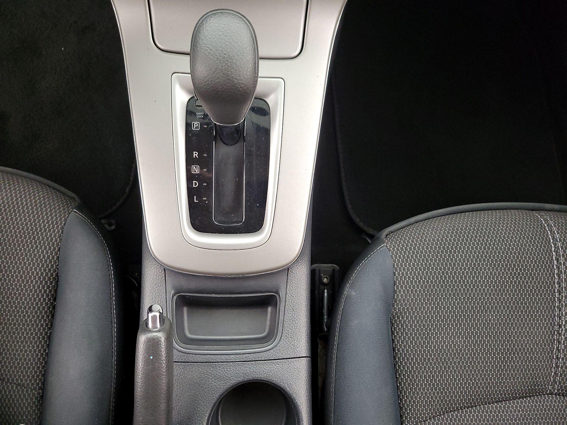 Thumbnail: 2015 Nissan Sentra - 16