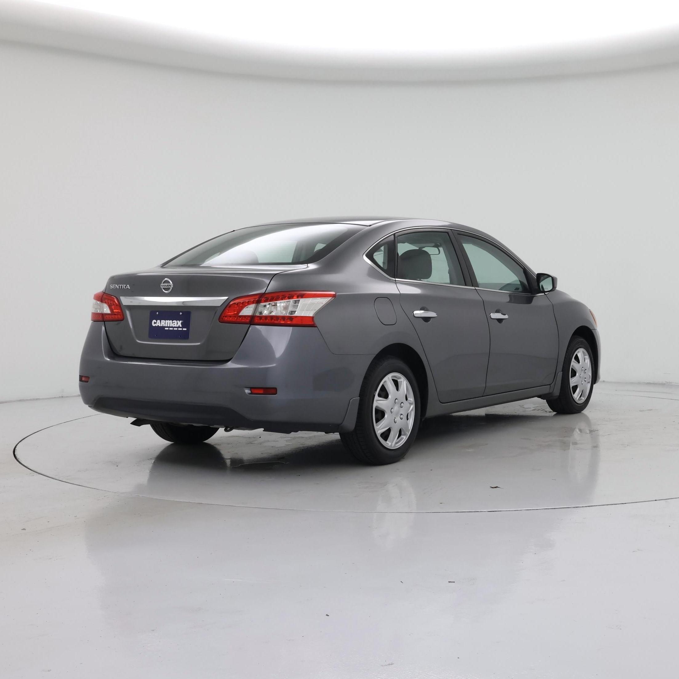 Thumbnail: 2015 Nissan Sentra - 8