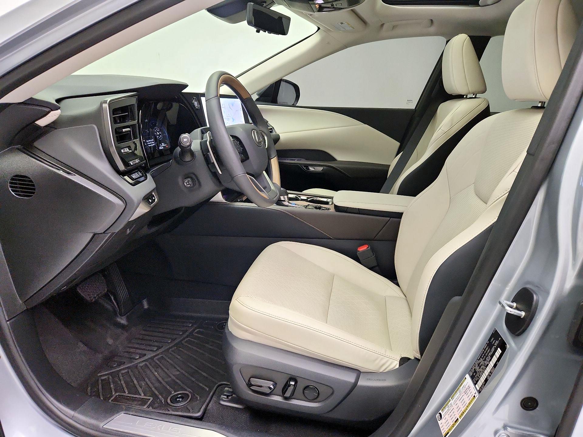 Thumbnail: 2025 Lexus RX - 11