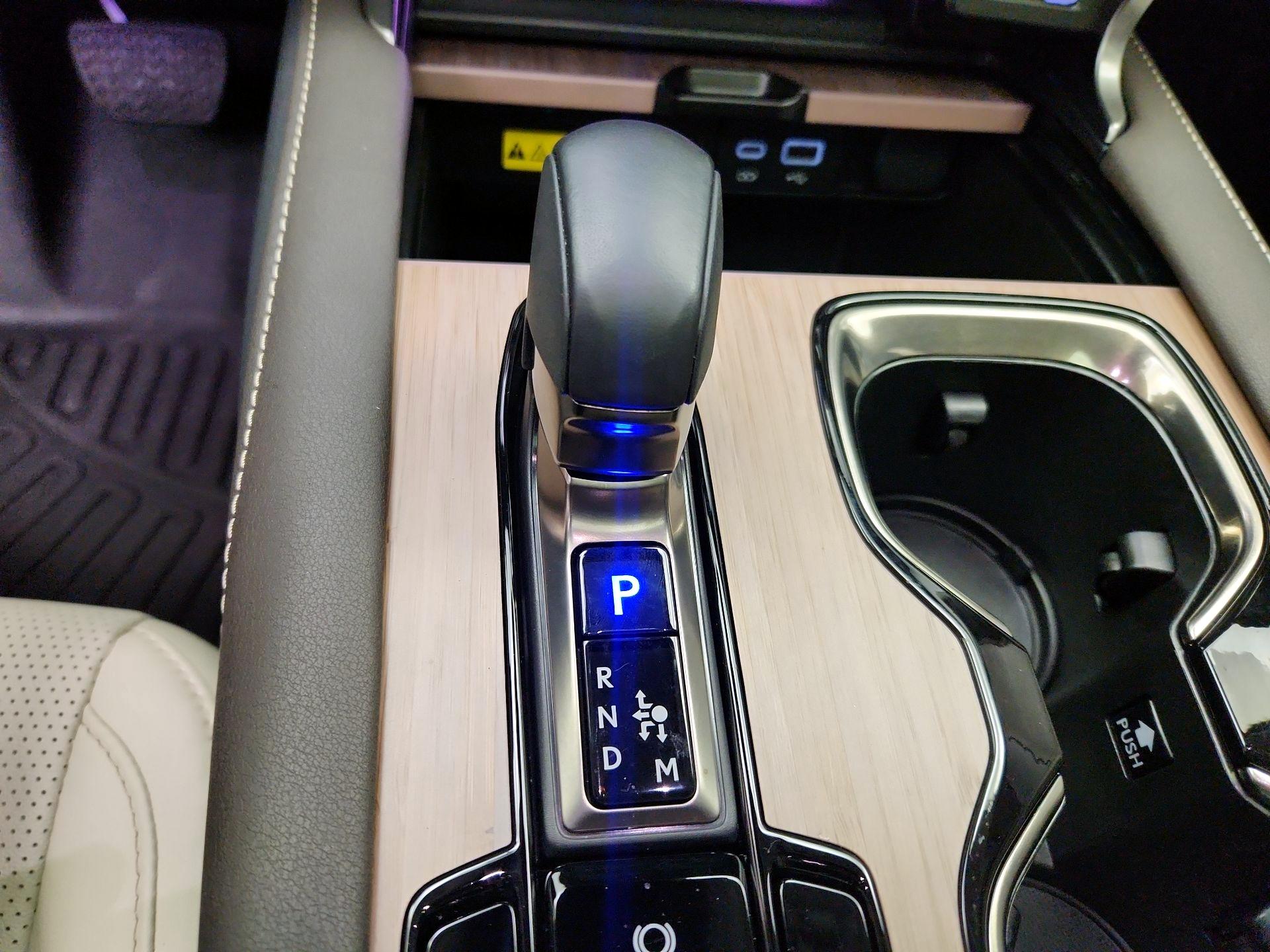Thumbnail: 2025 Lexus RX - 18