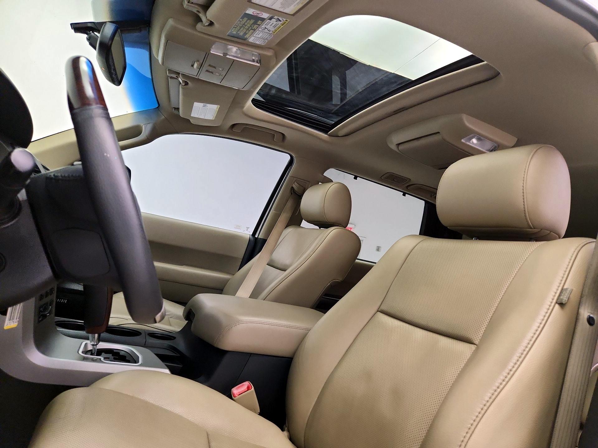 Thumbnail: 2017 Toyota Sequoia - 19