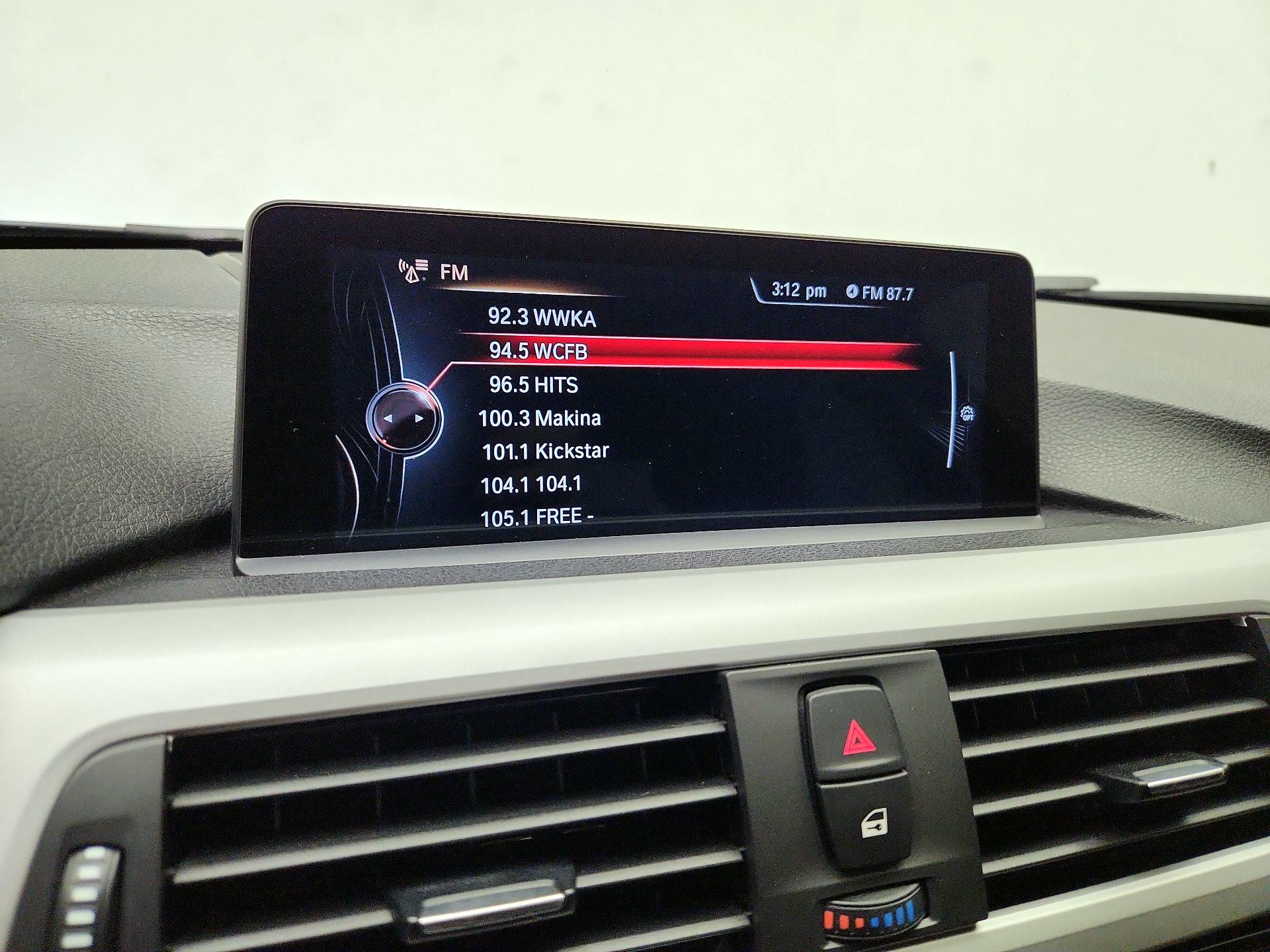 Thumbnail: 2016 BMW 3 Series - 16