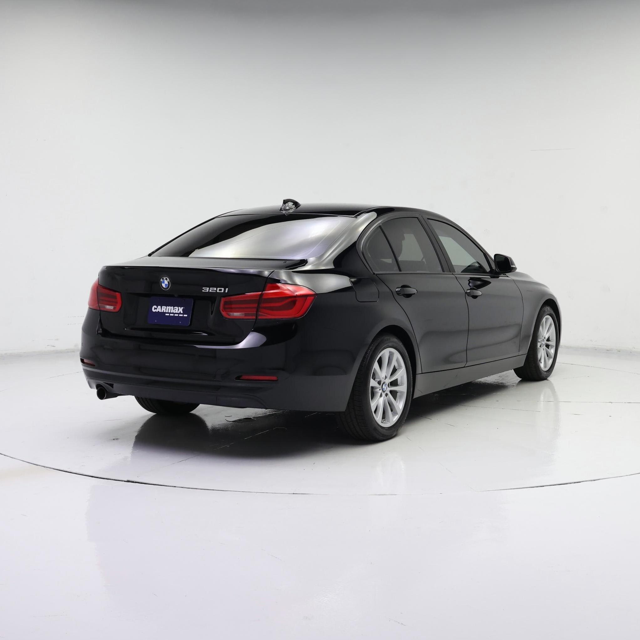 Thumbnail: 2016 BMW 3 Series - 8