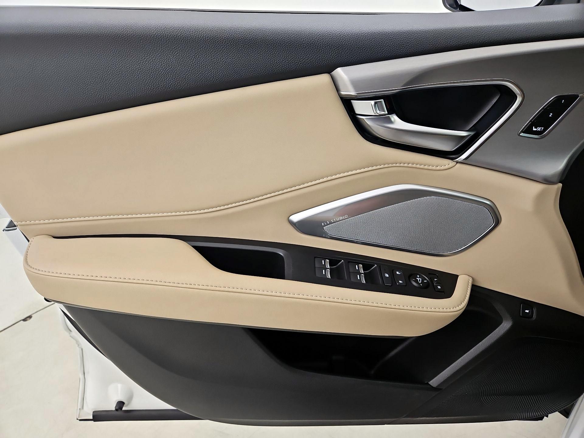 Thumbnail: 2021 Acura RDX - 12
