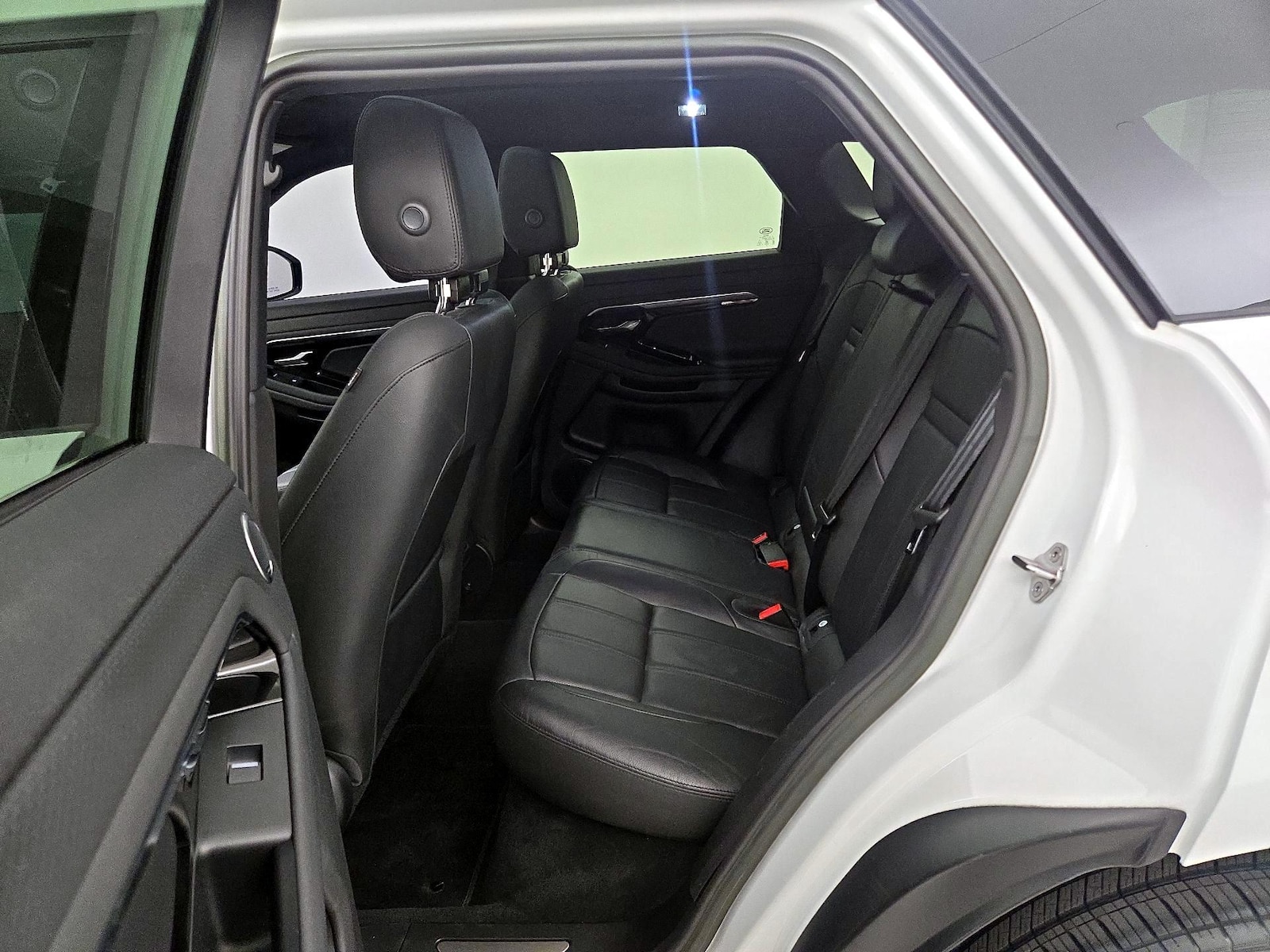 2023 Land Rover Range Rover Evoque S - Photo 22