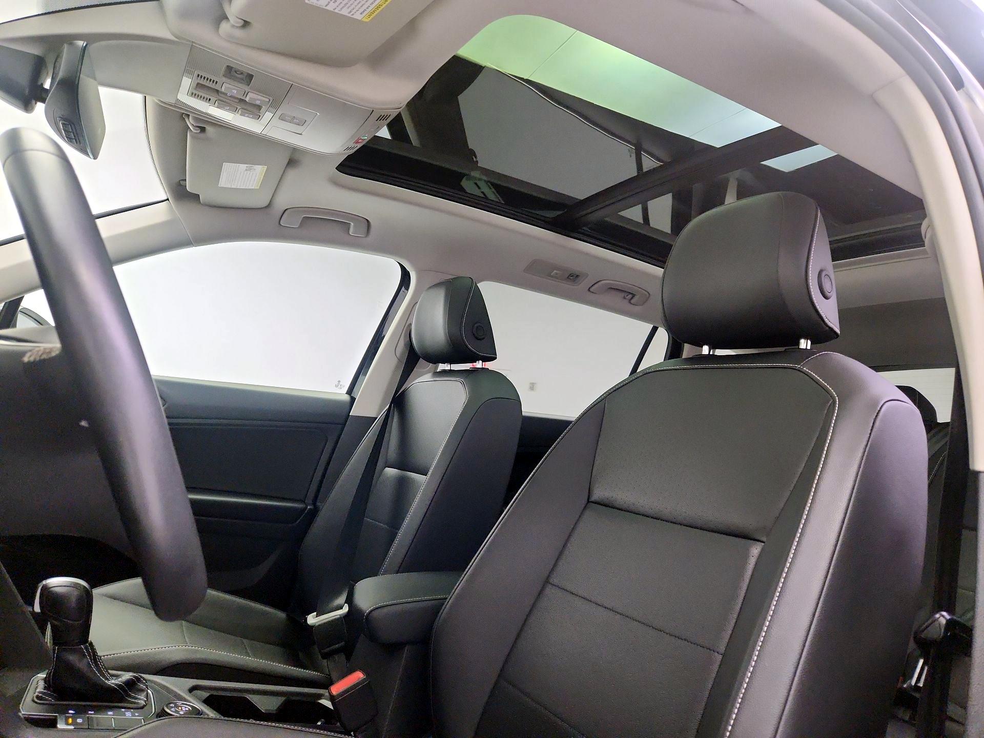Thumbnail: 2021 Volkswagen Tiguan - 20