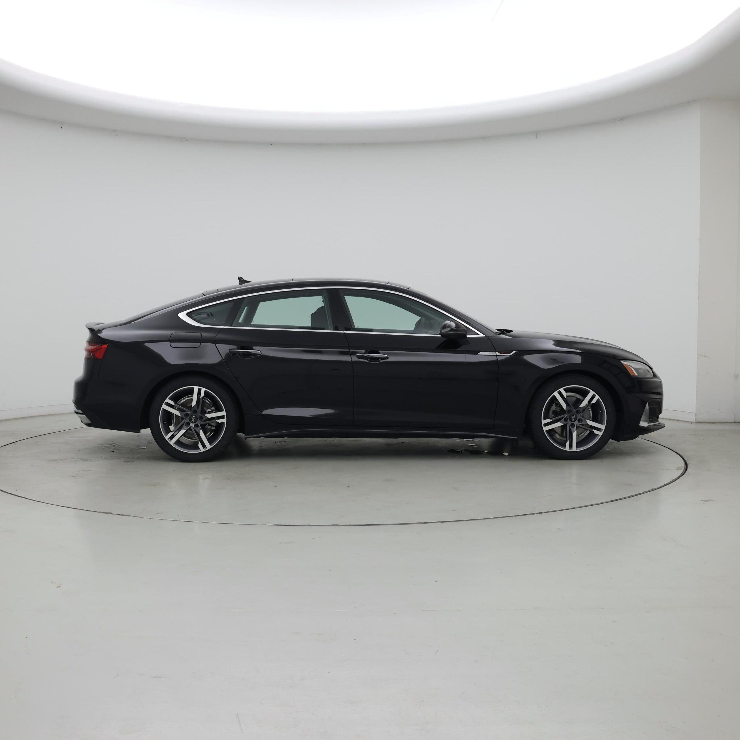 Thumbnail: 2022 Audi A5 - 7