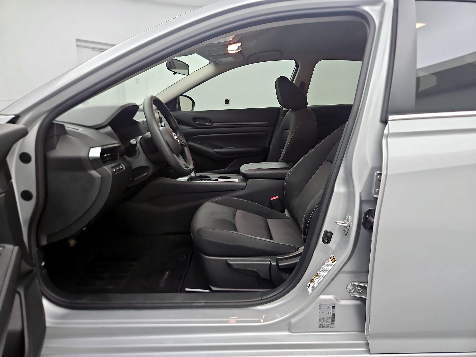 Thumbnail: 2023 Nissan Altima - 11