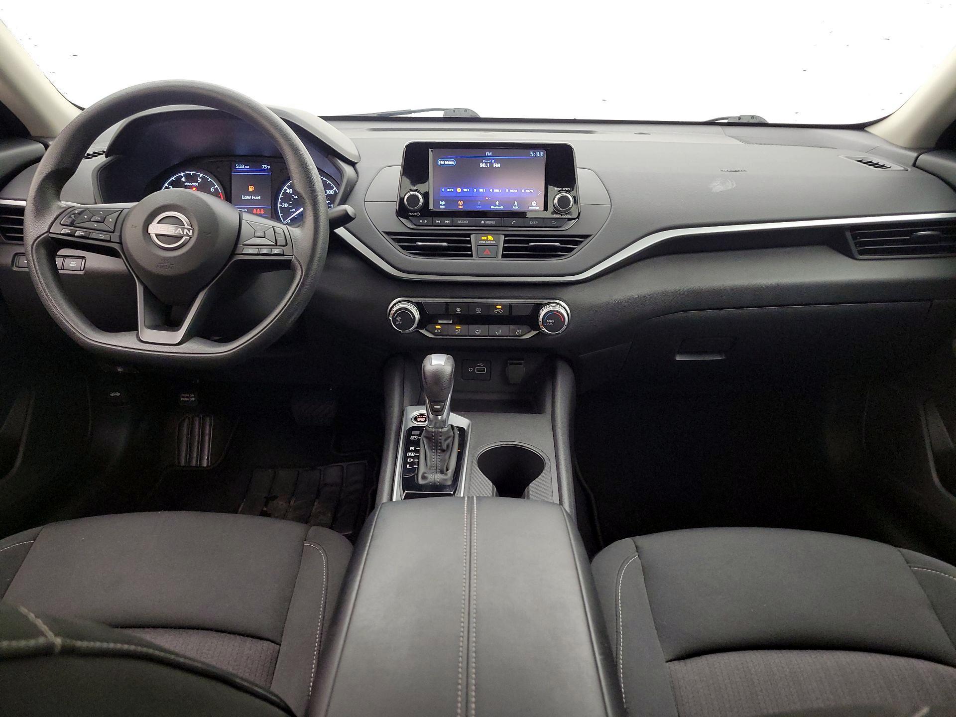 Thumbnail: 2023 Nissan Altima - 9