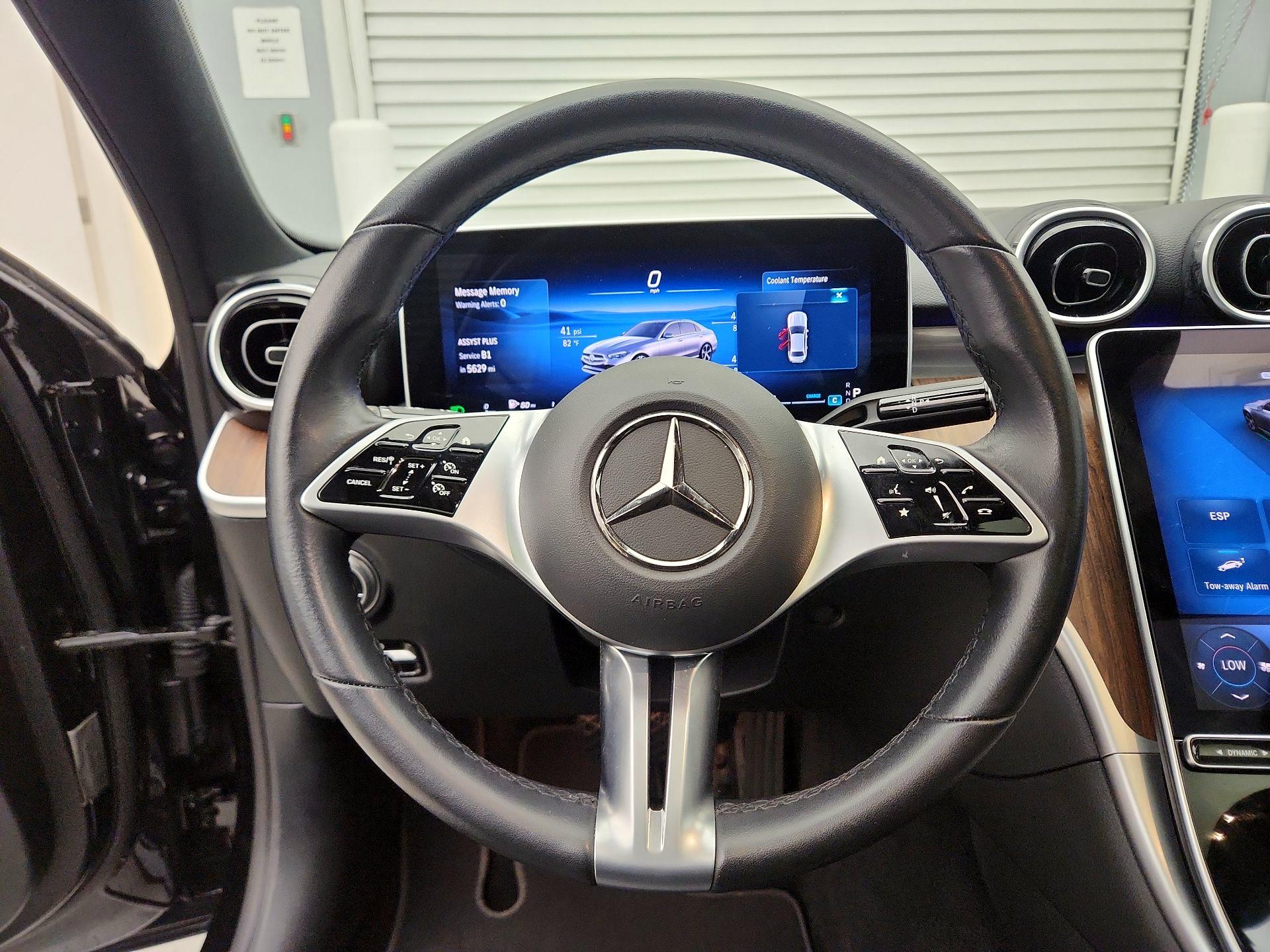 Thumbnail: 2025 Mercedes-Benz C-Class - 10