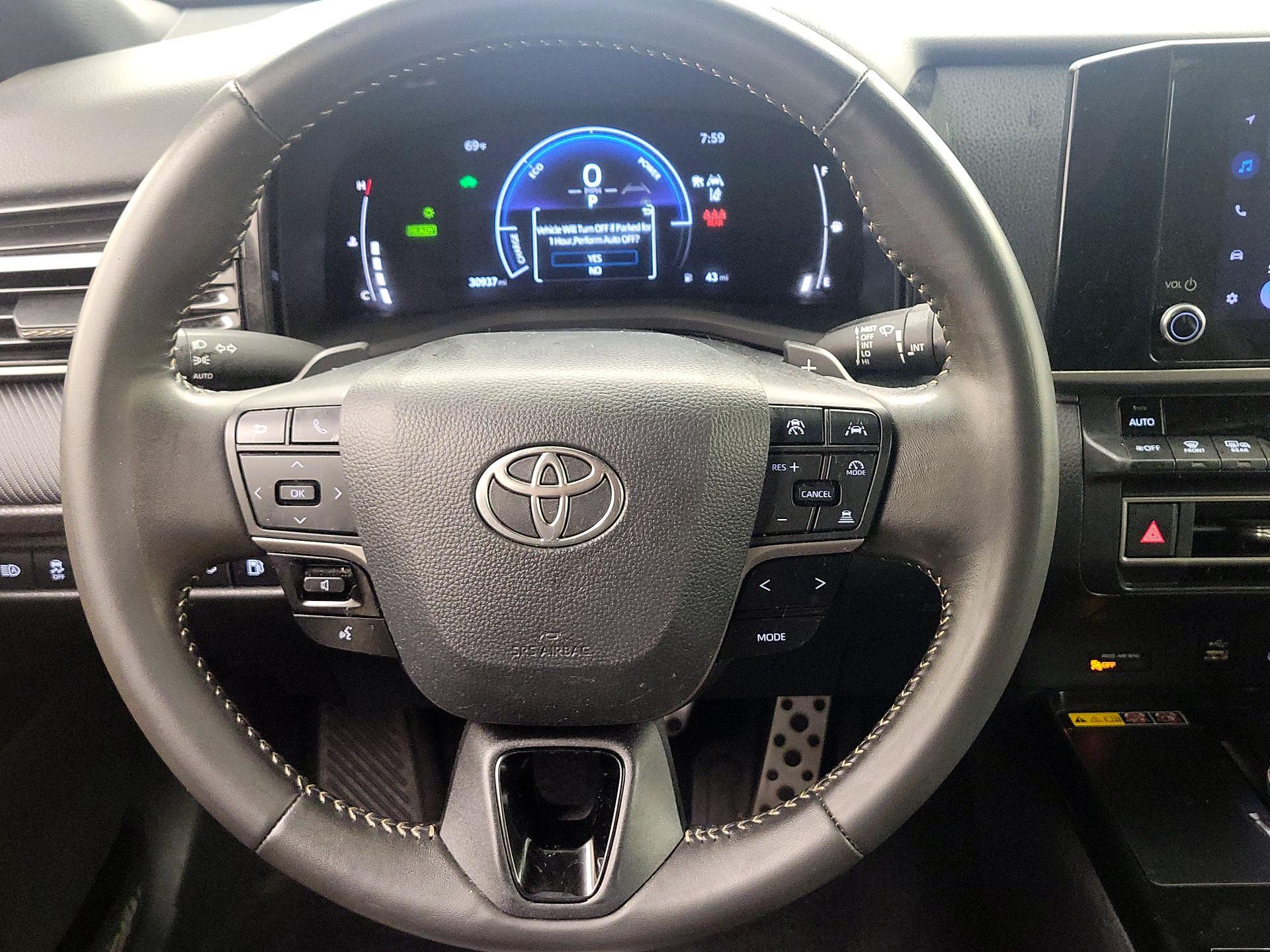Thumbnail: 2025 Toyota Camry - 10