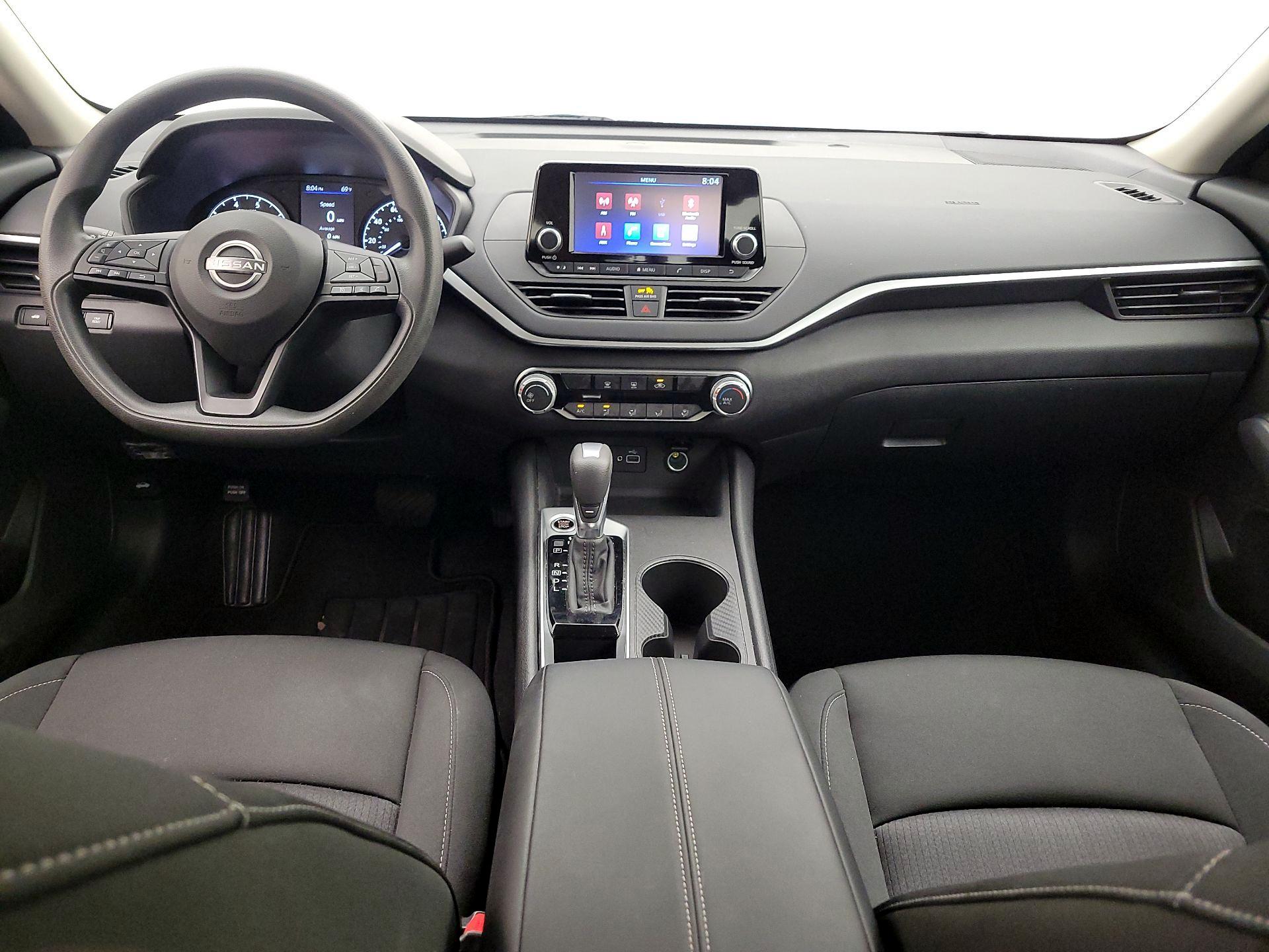 Thumbnail: 2023 Nissan Altima - 9