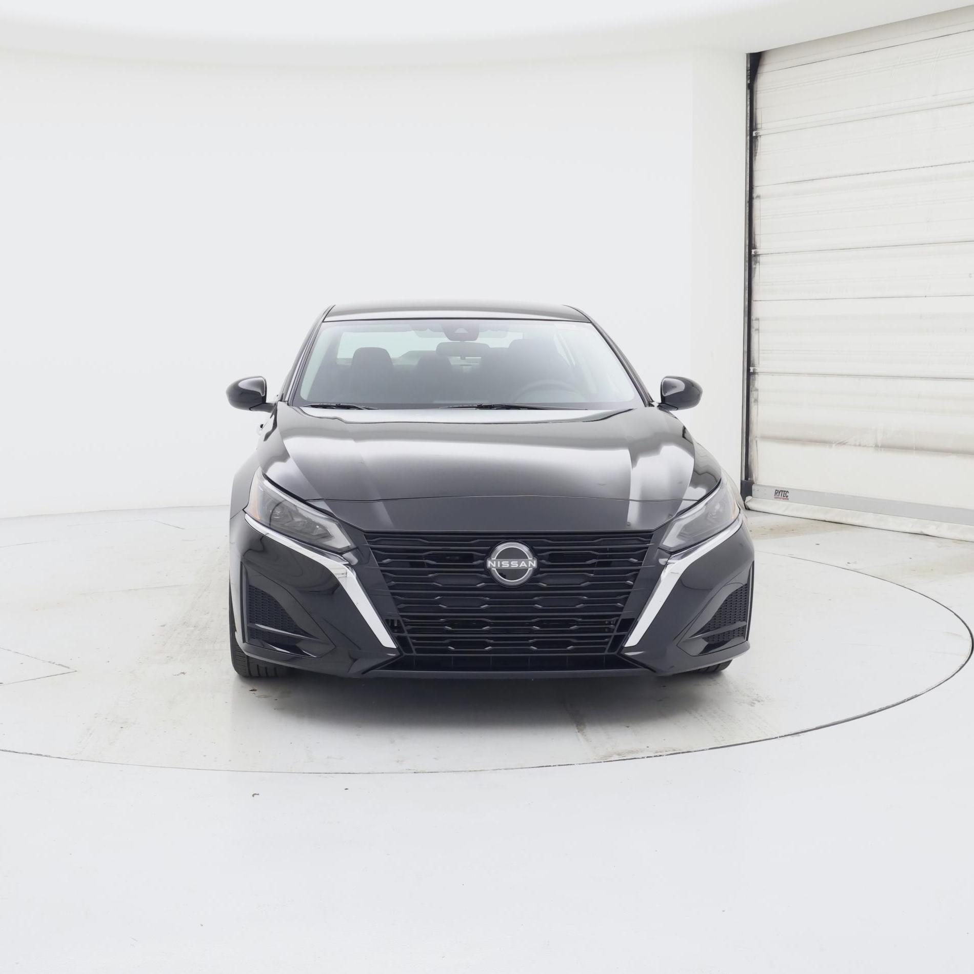 Thumbnail: 2023 Nissan Altima - 5