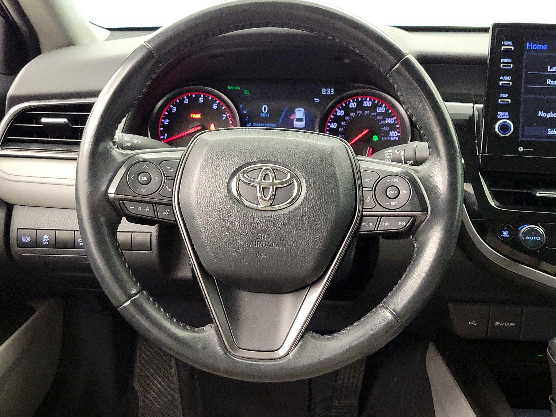Thumbnail: 2023 Toyota Camry - 10