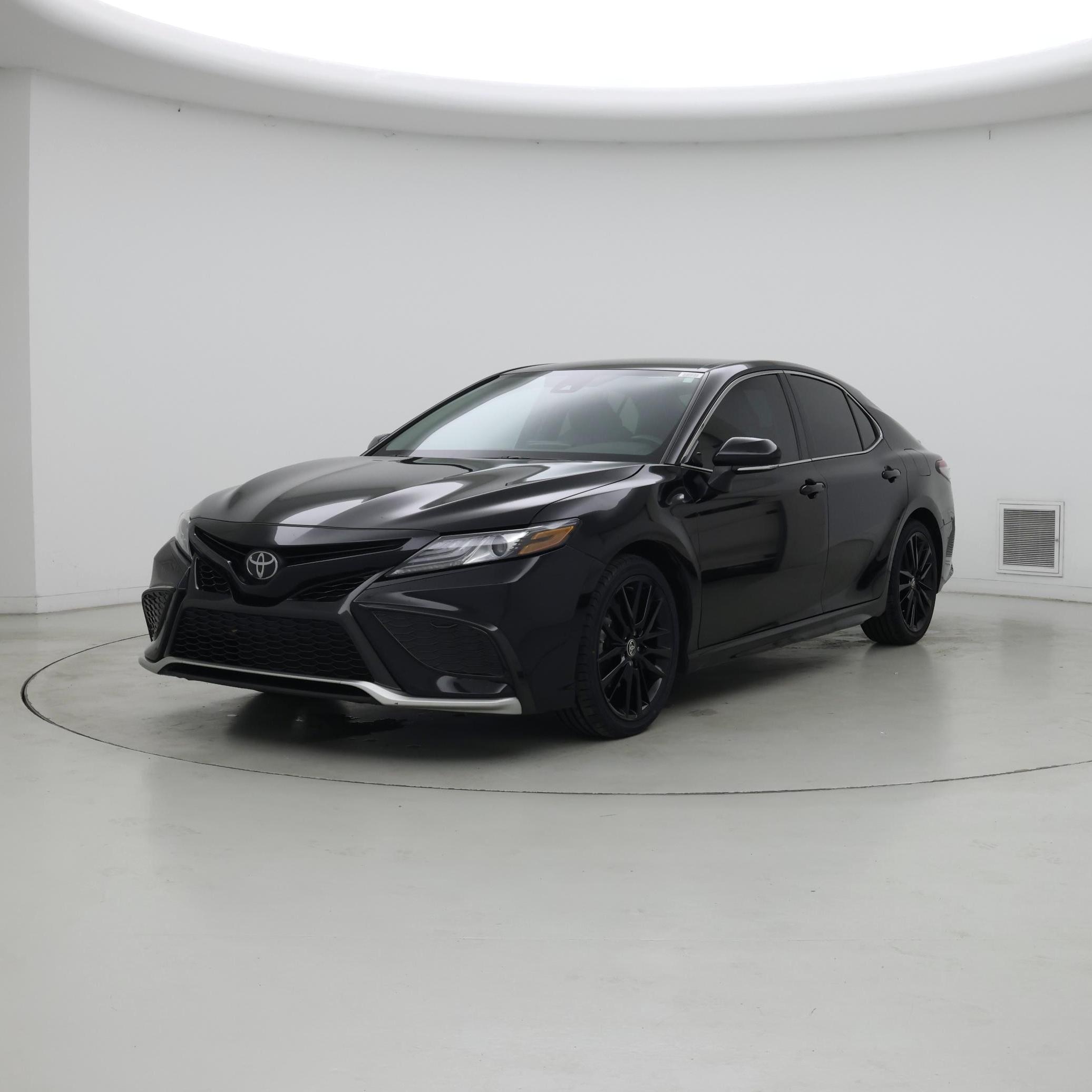 Thumbnail: 2023 Toyota Camry - 4