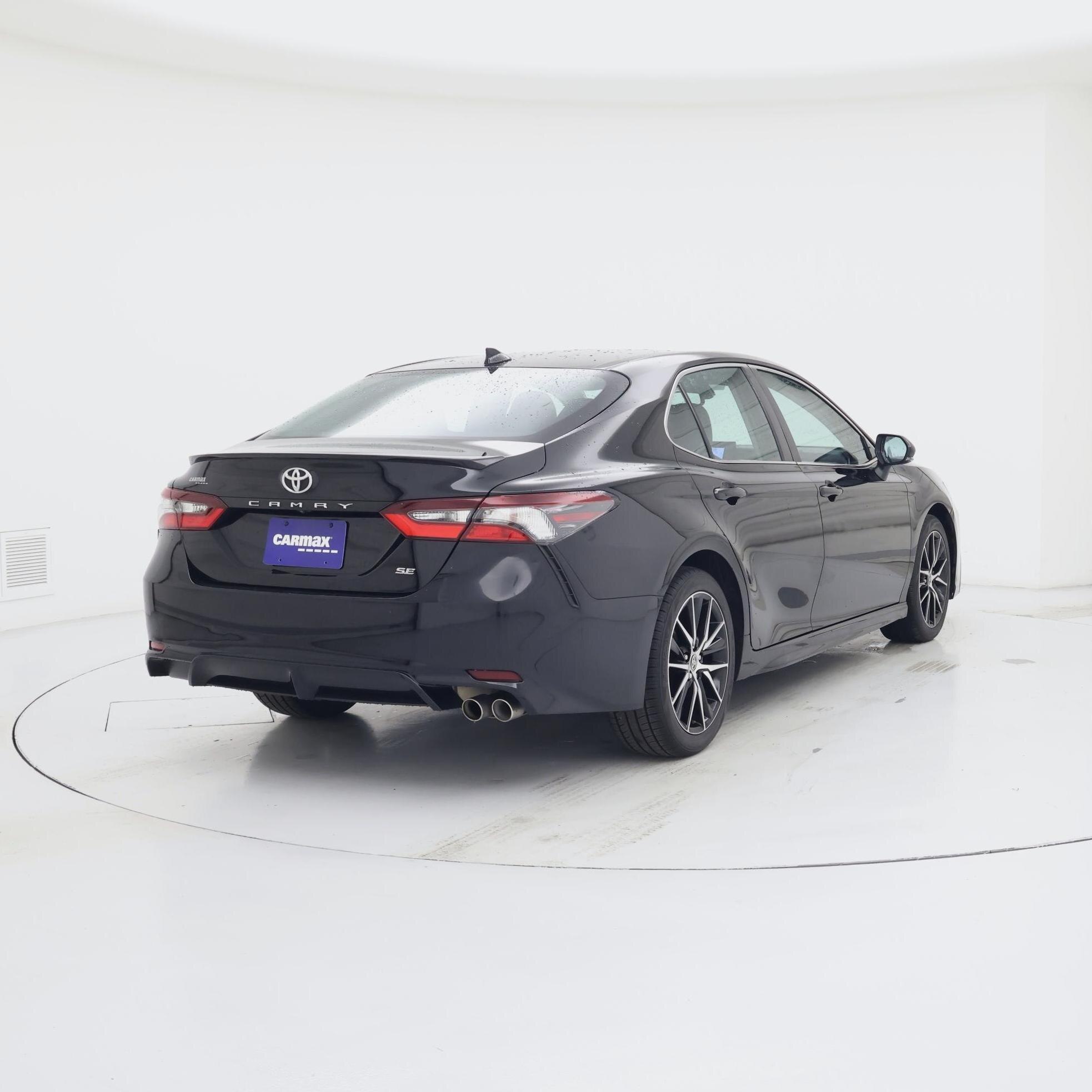 Thumbnail: 2022 Toyota Camry - 8