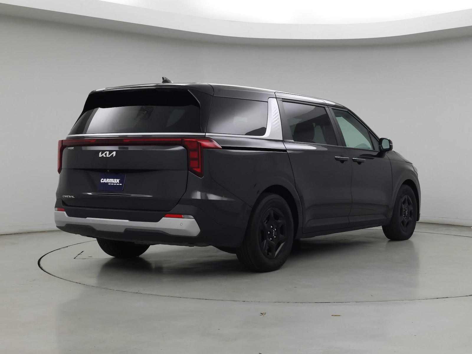 2025 Kia Carnival LXS - Photo 9