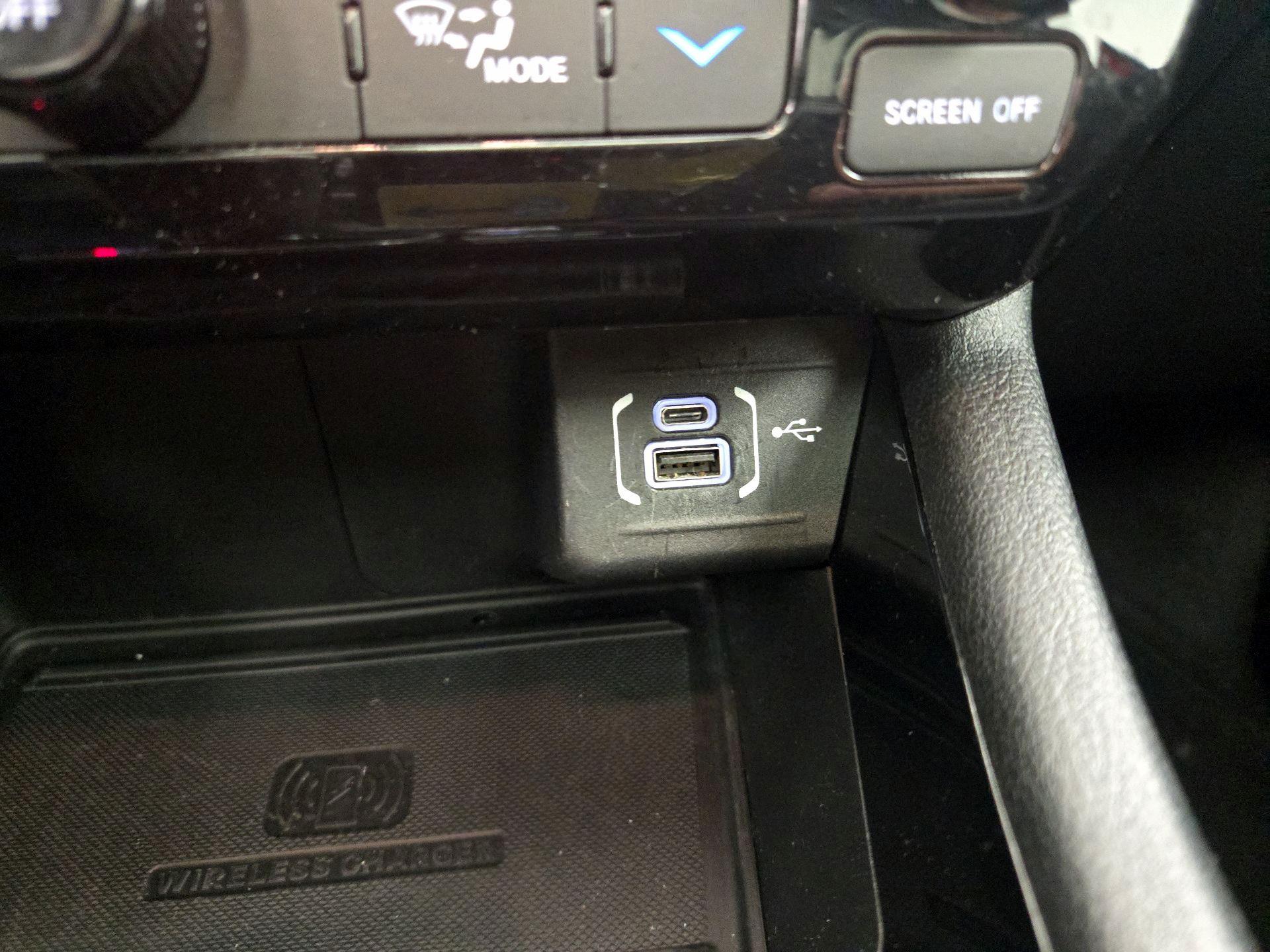 Thumbnail: 2022 Jeep Compass - 18