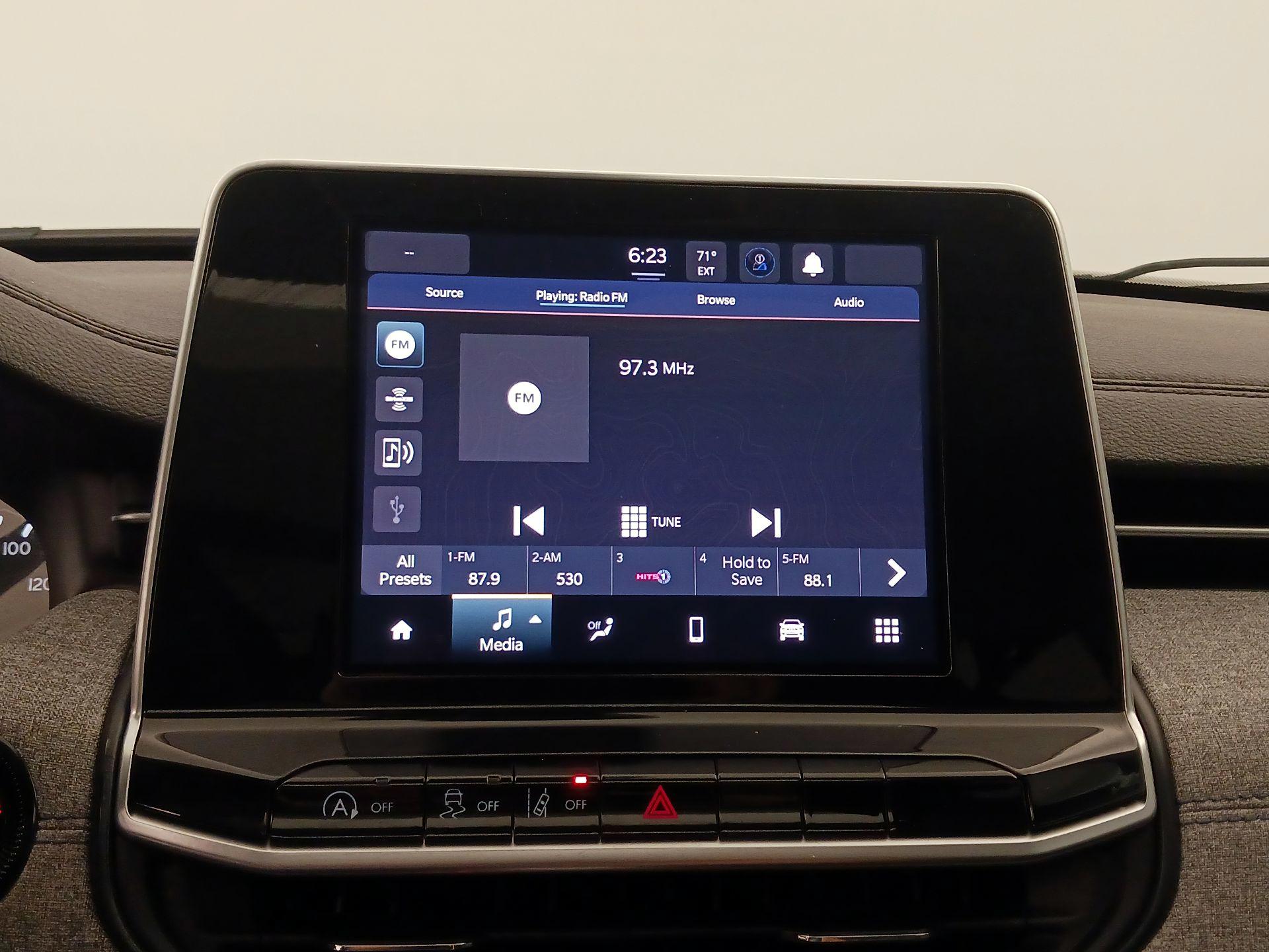 Thumbnail: 2022 Jeep Compass - 15
