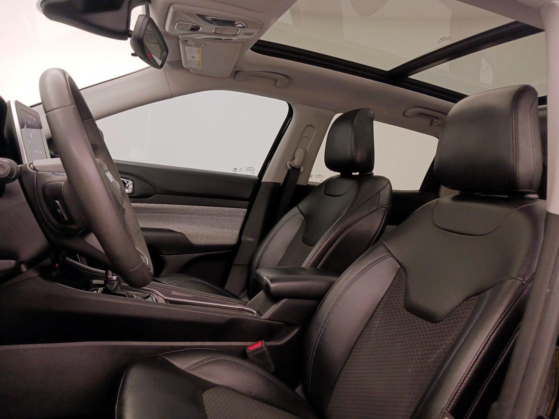 Thumbnail: 2022 Jeep Compass - 19
