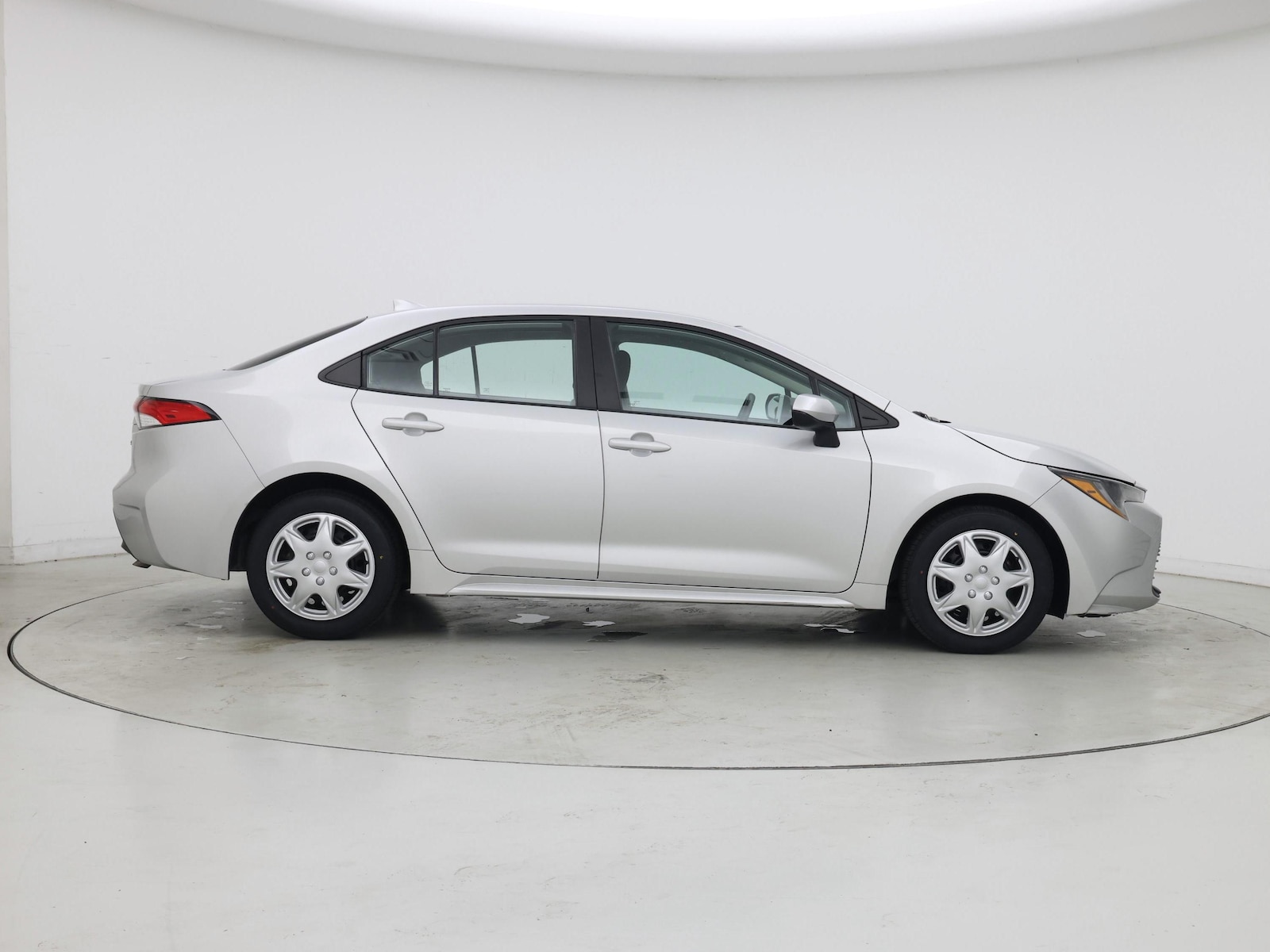 2024 Toyota Corolla LE - Photo 8