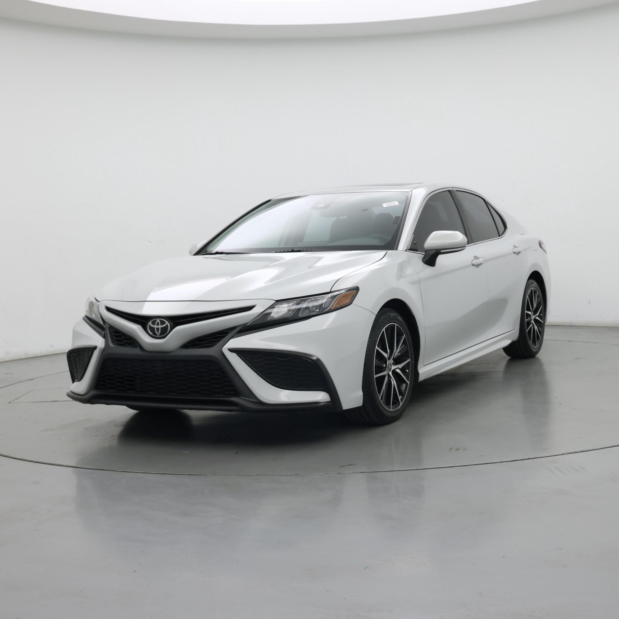 Thumbnail: 2023 Toyota Camry - 4