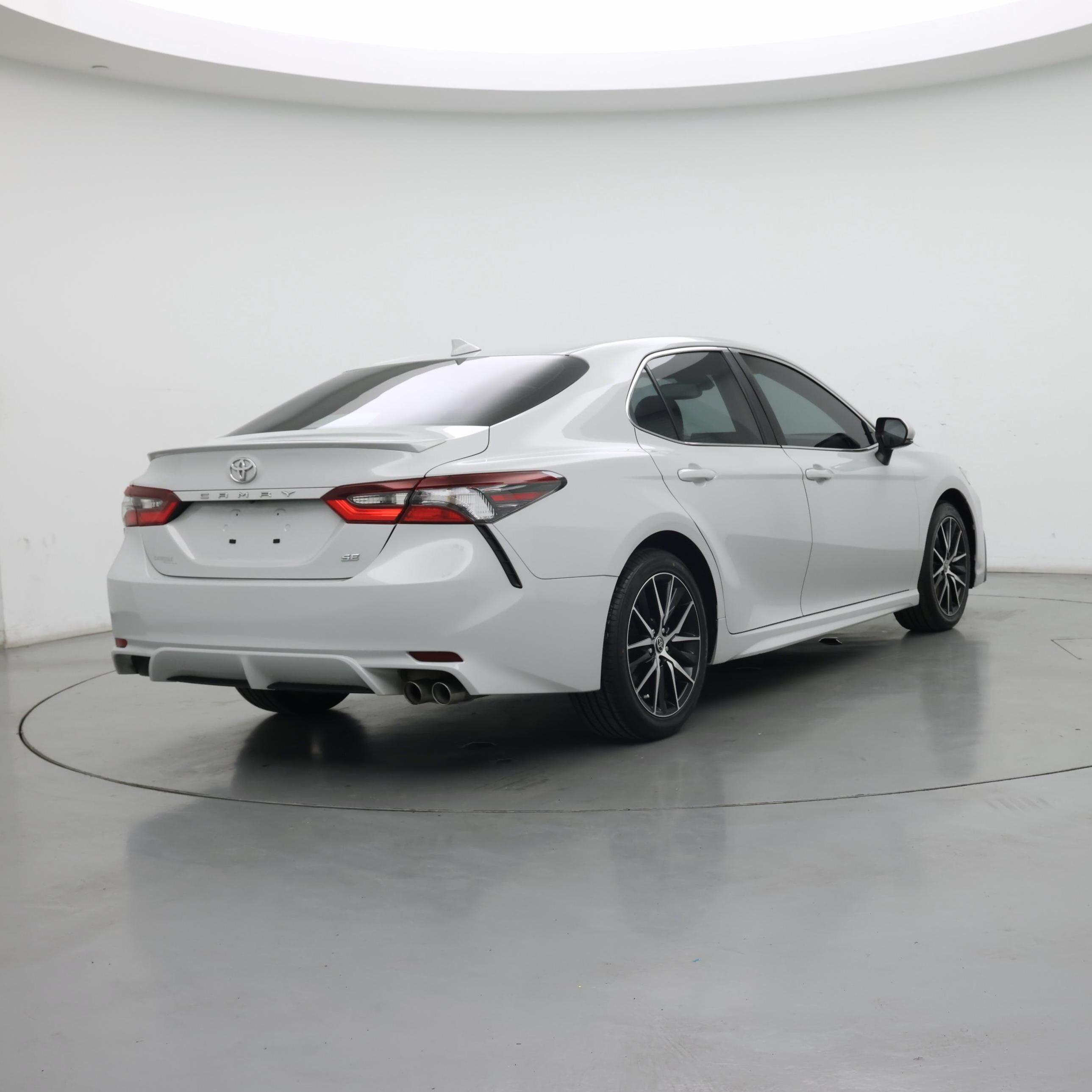 Thumbnail: 2023 Toyota Camry - 8