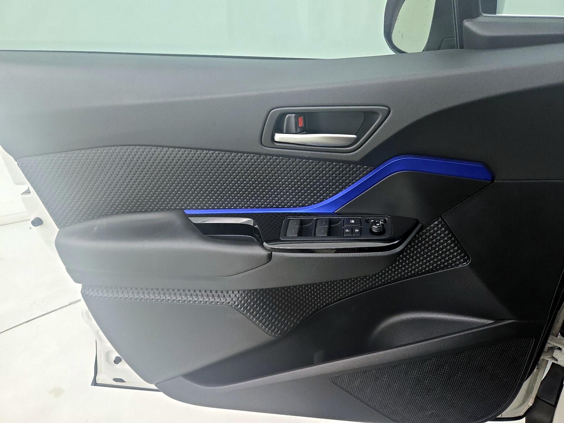 Thumbnail: 2020 Toyota C-HR - 12
