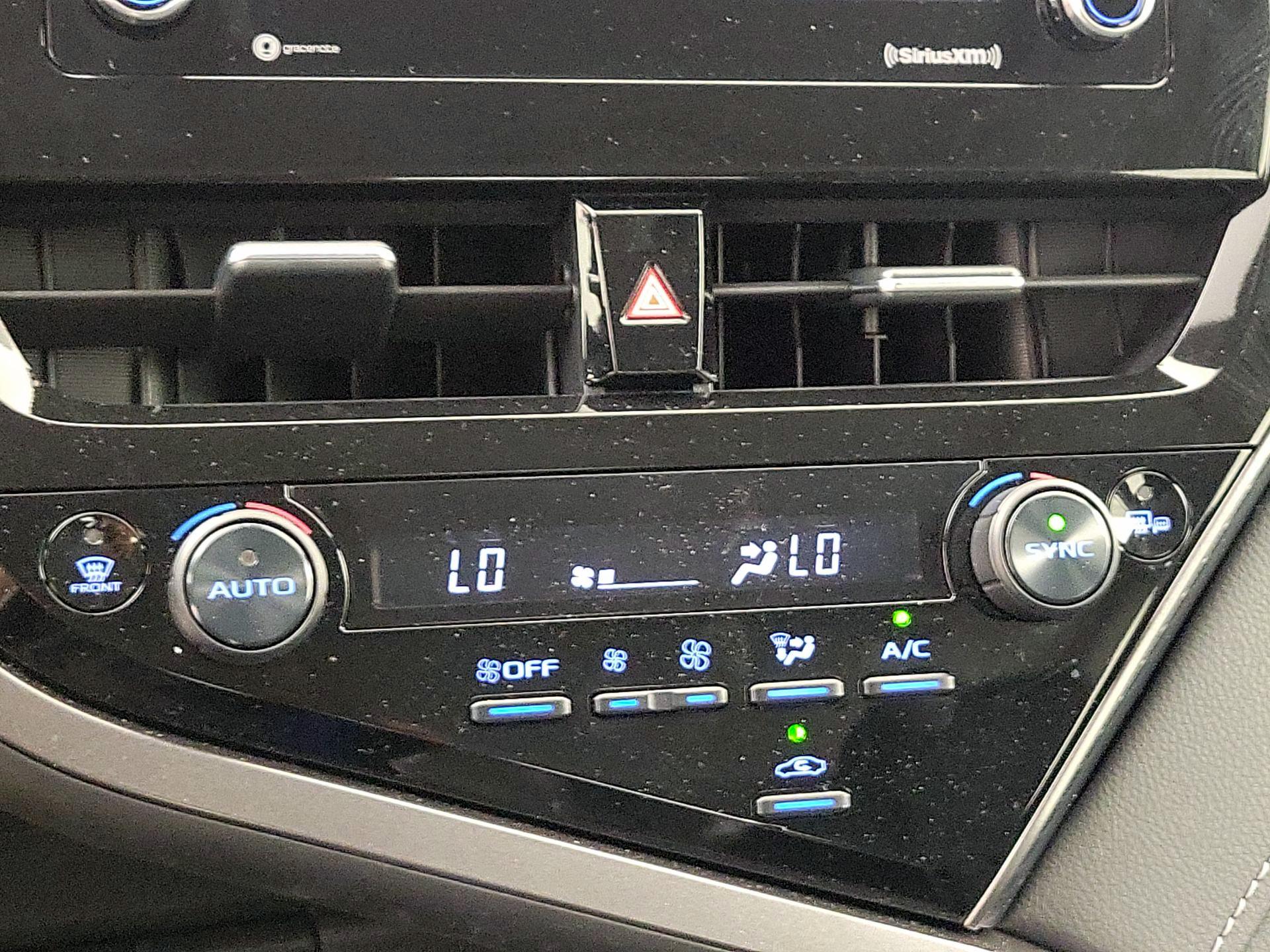 Thumbnail: 2024 Toyota Camry - 16