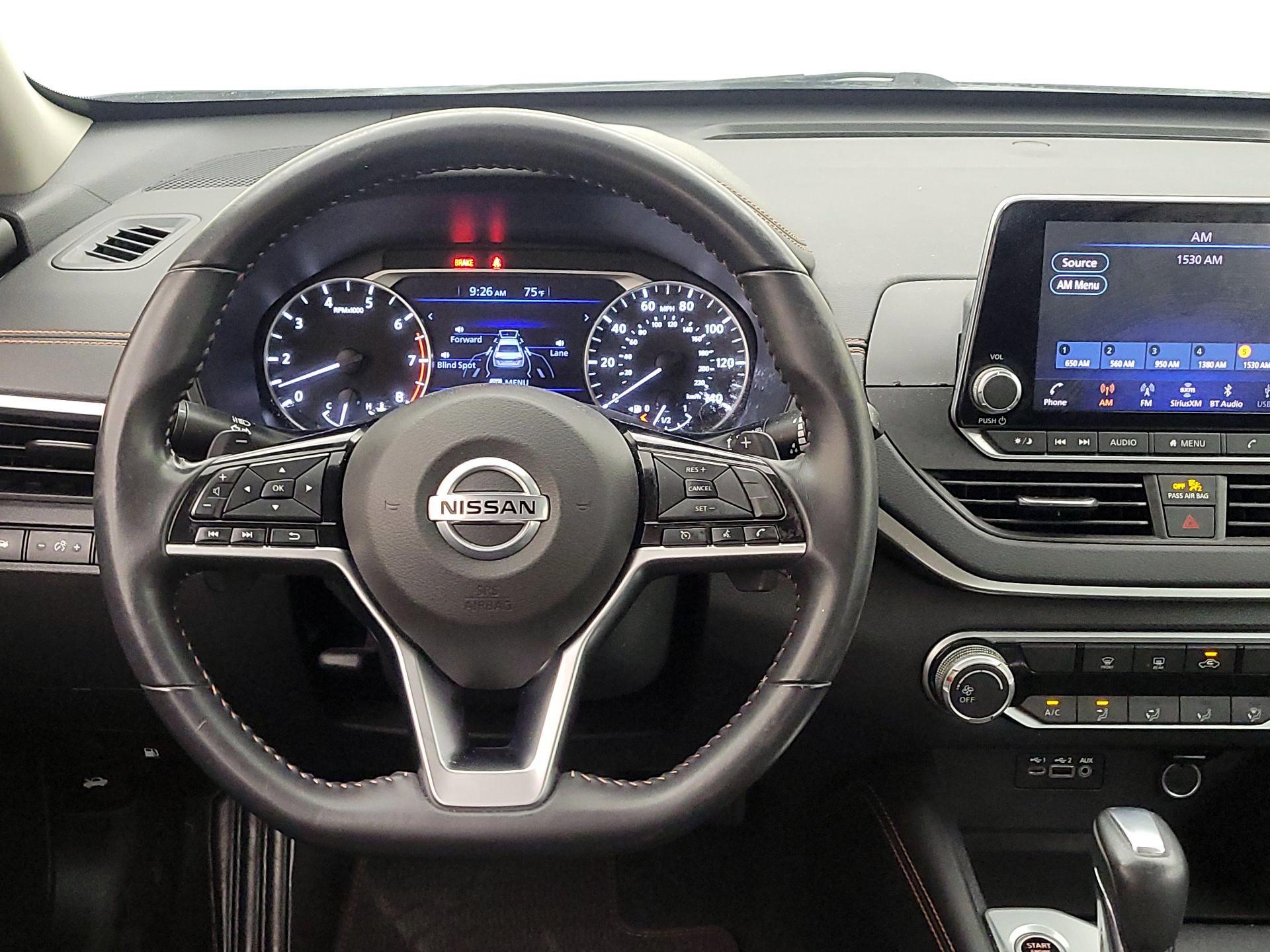 Thumbnail: 2020 Nissan Altima - 10