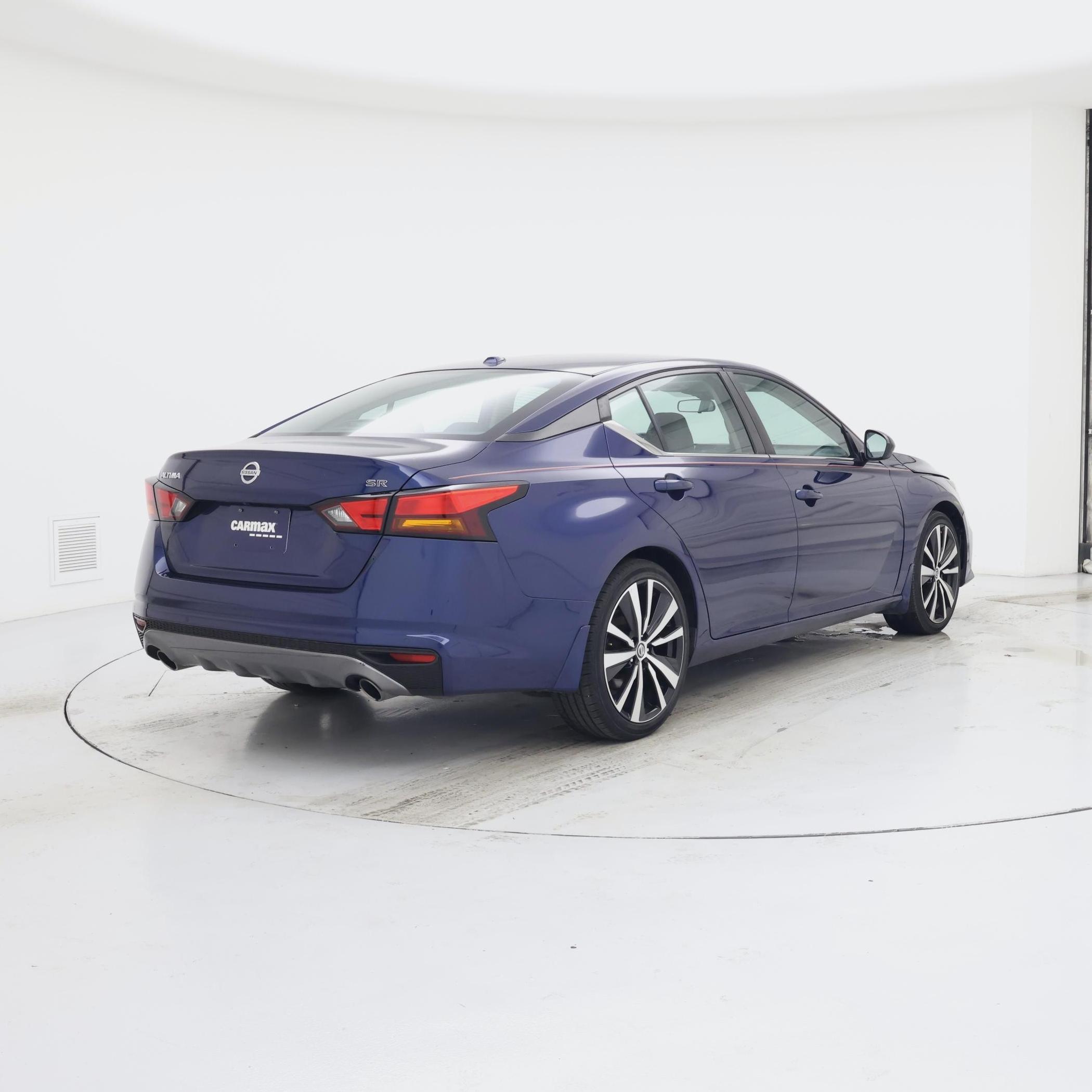 Thumbnail: 2020 Nissan Altima - 8