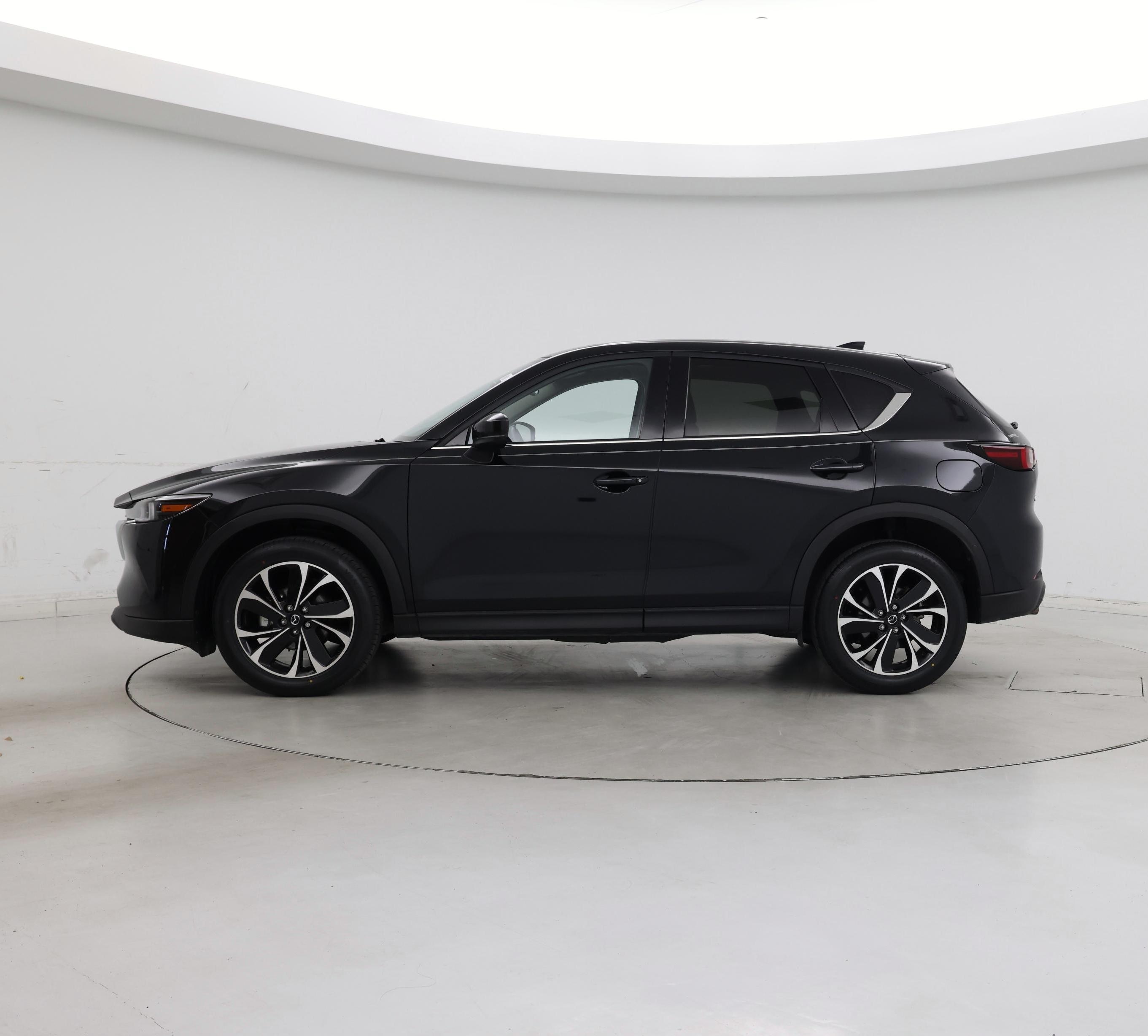 Thumbnail: 2022 Mazda CX-5 - 3
