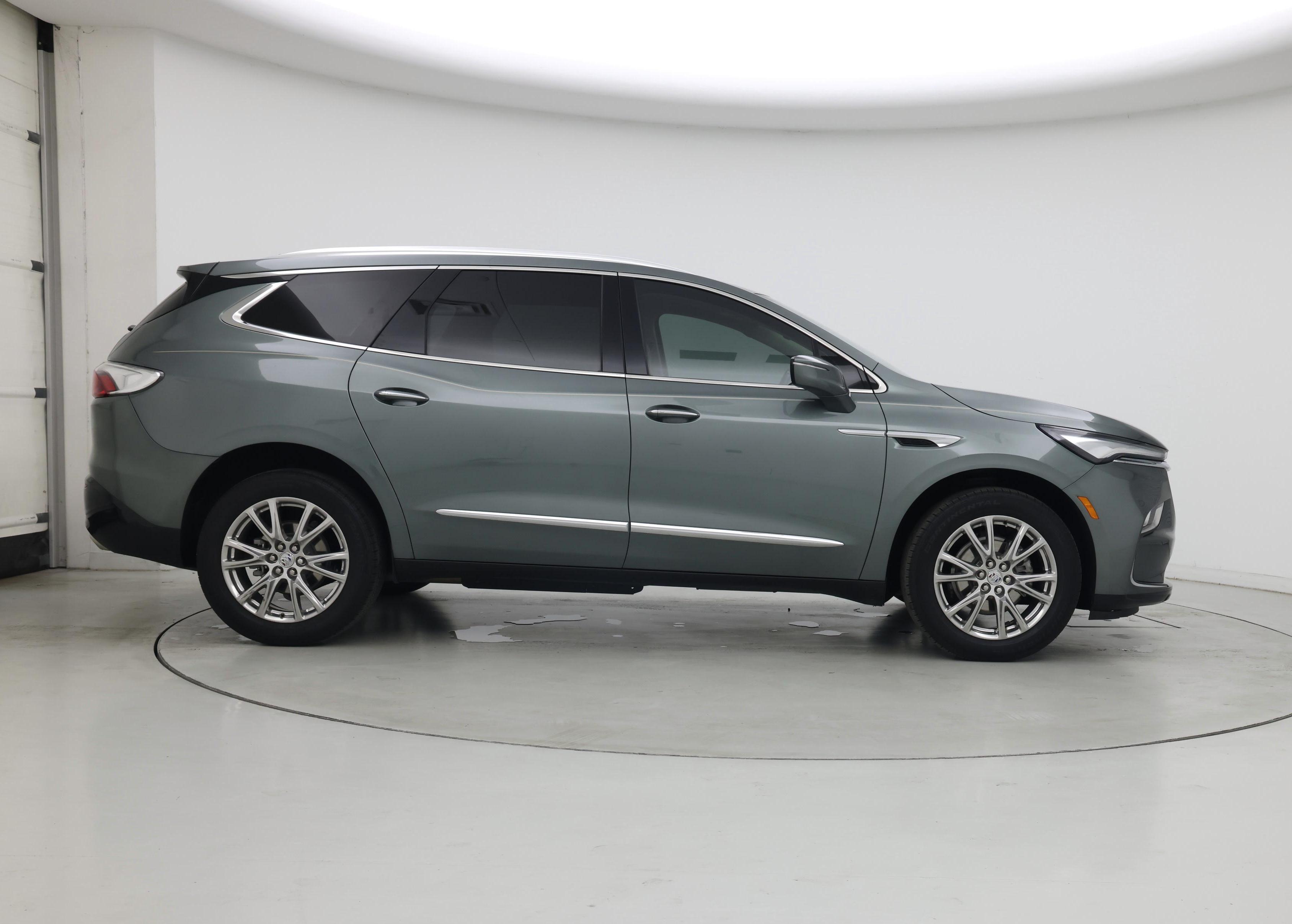 Thumbnail: 2023 Buick Enclave - 7
