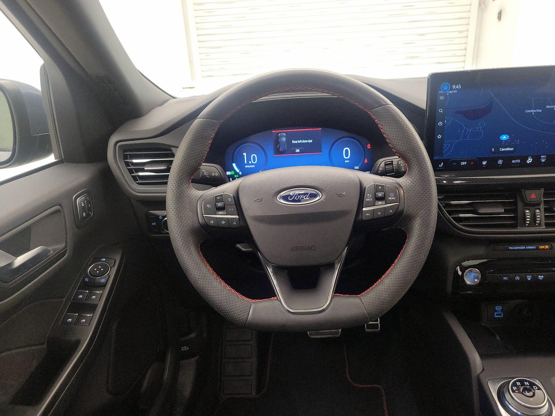 Thumbnail: 2023 Ford Escape - 10