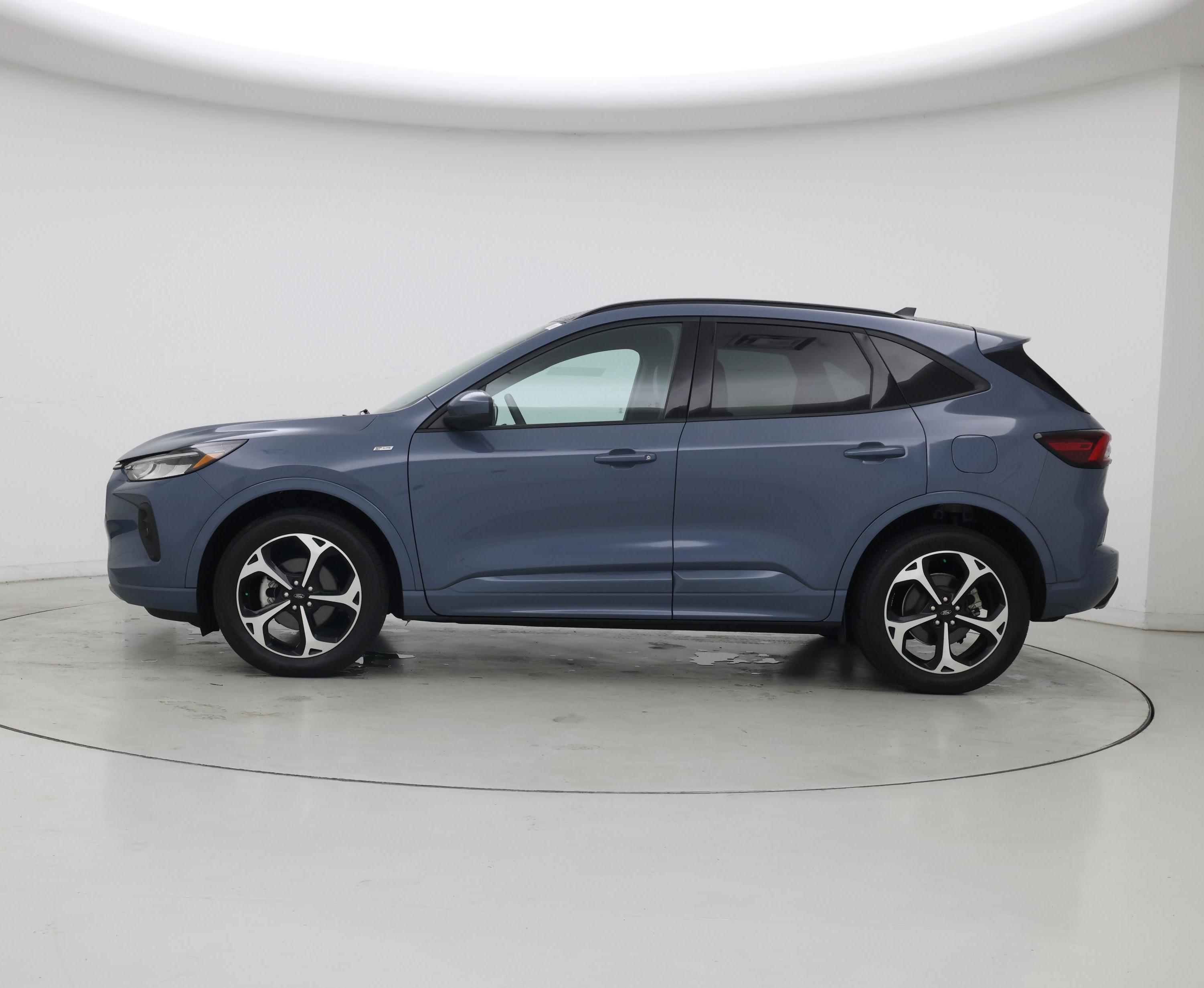 Thumbnail: 2023 Ford Escape - 3