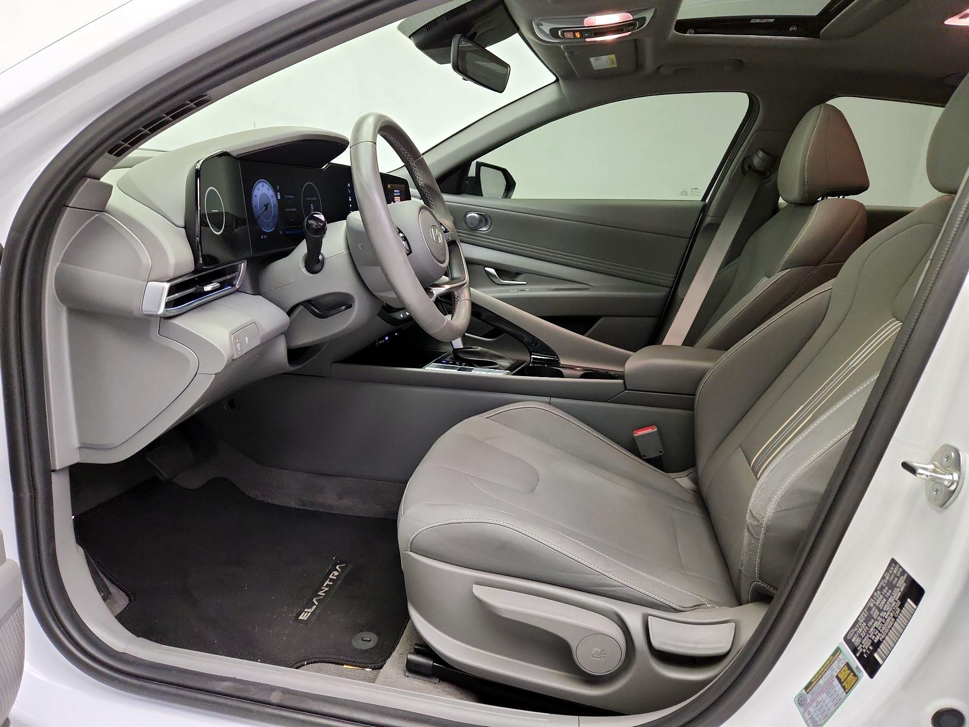 Thumbnail: 2024 Hyundai Elantra - 11