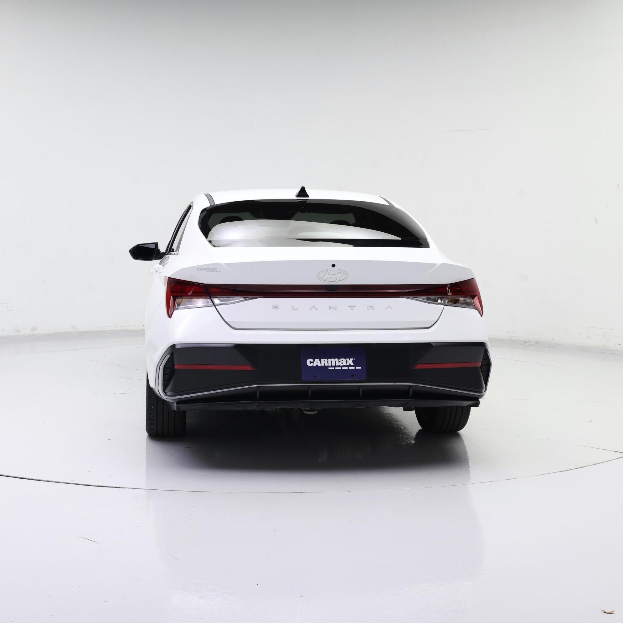 Thumbnail: 2024 Hyundai Elantra - 6