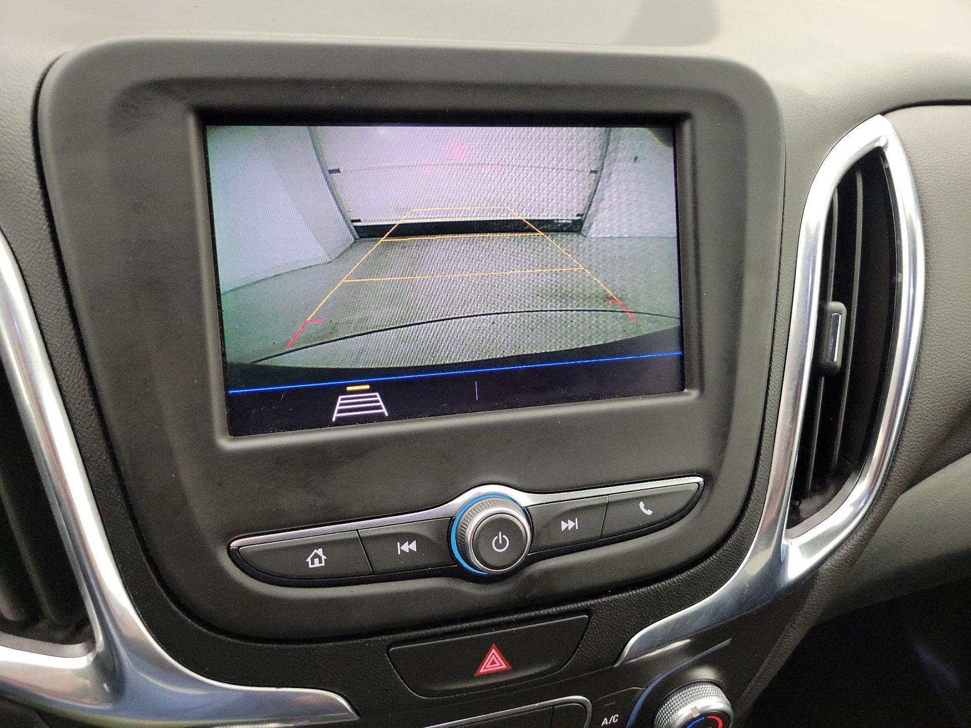 Thumbnail: 2021 Chevrolet Equinox - 14