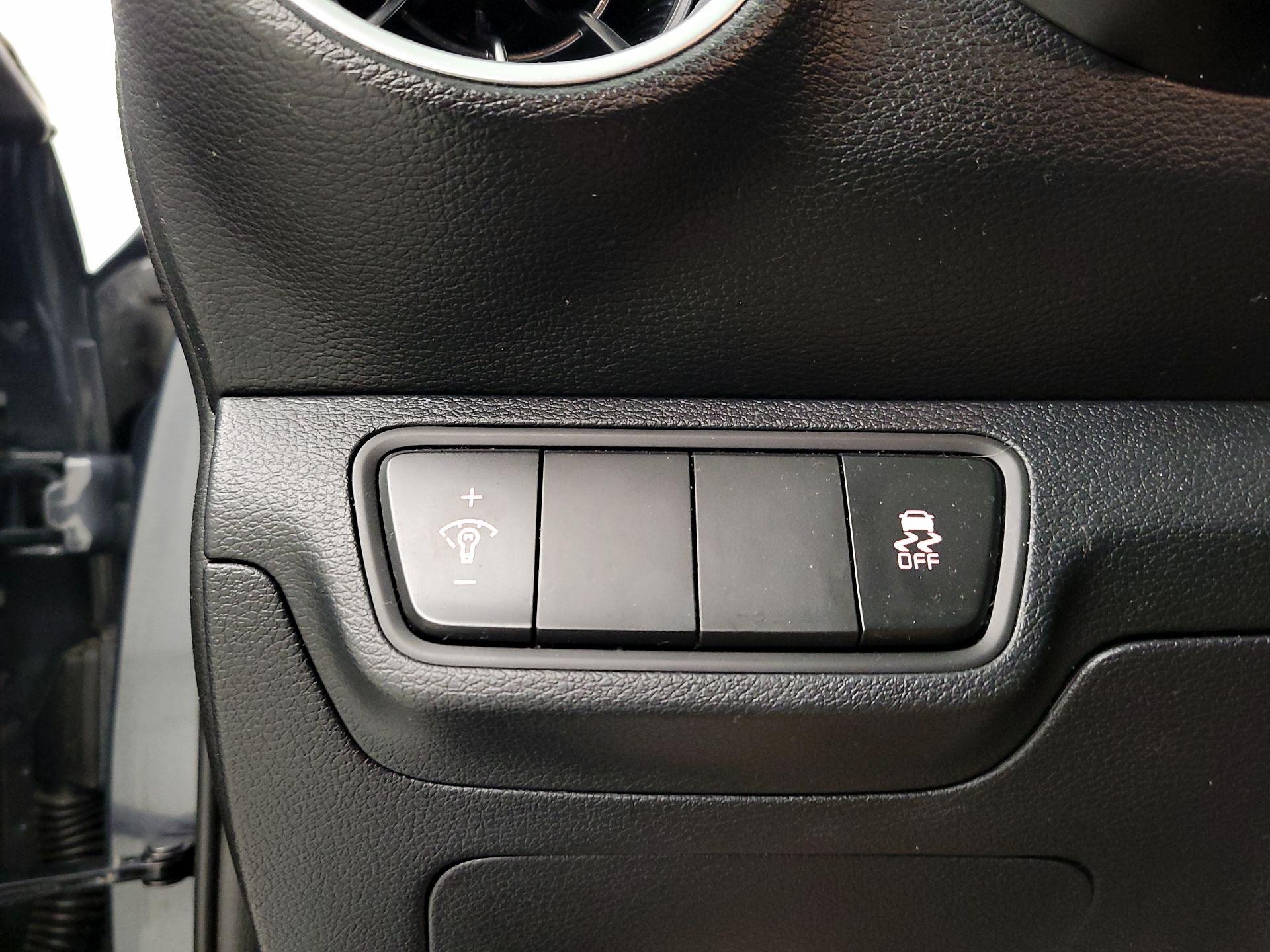 Thumbnail: 2024 Kia Forte - 13