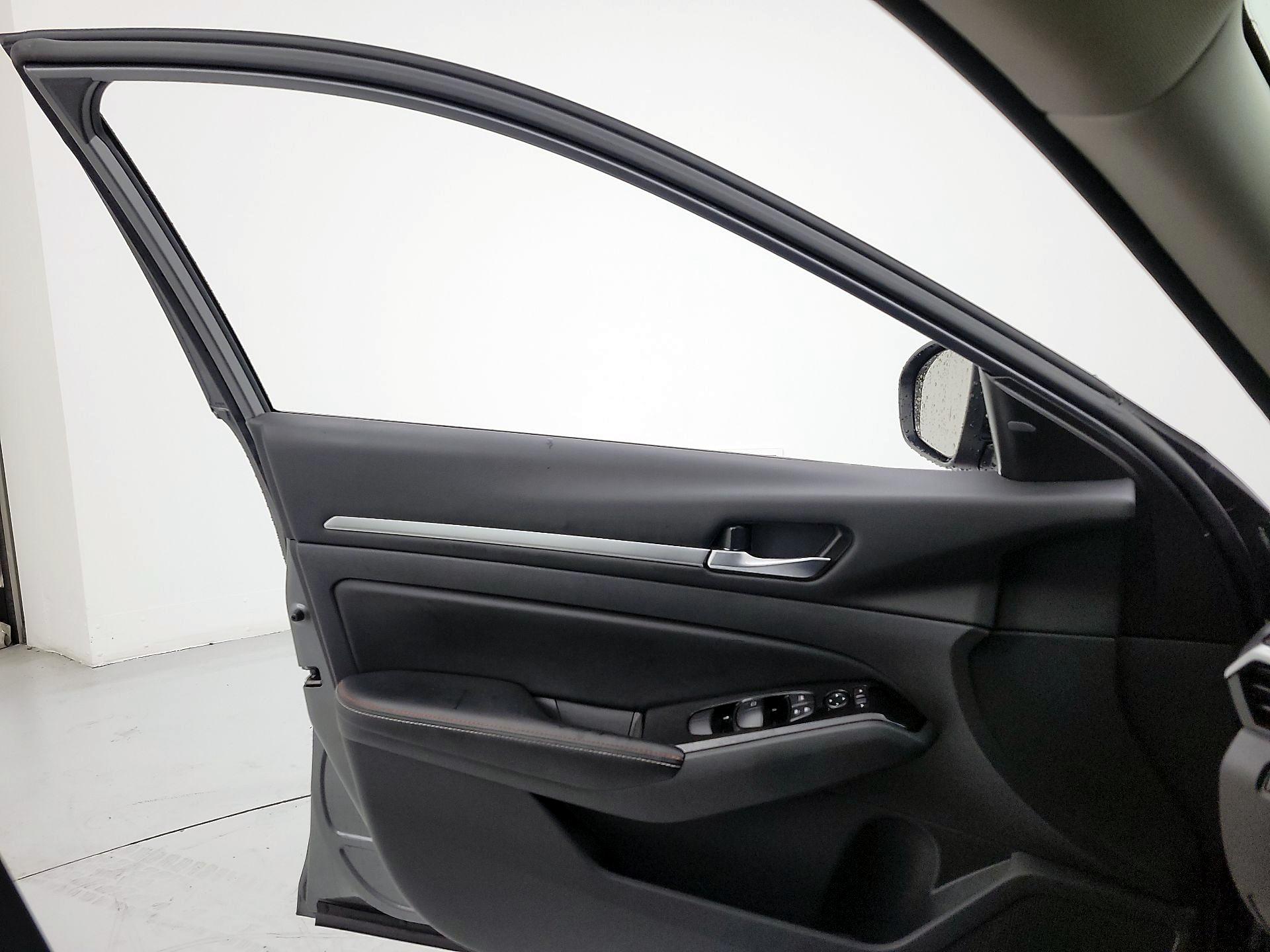 Thumbnail: 2024 Nissan Altima - 12