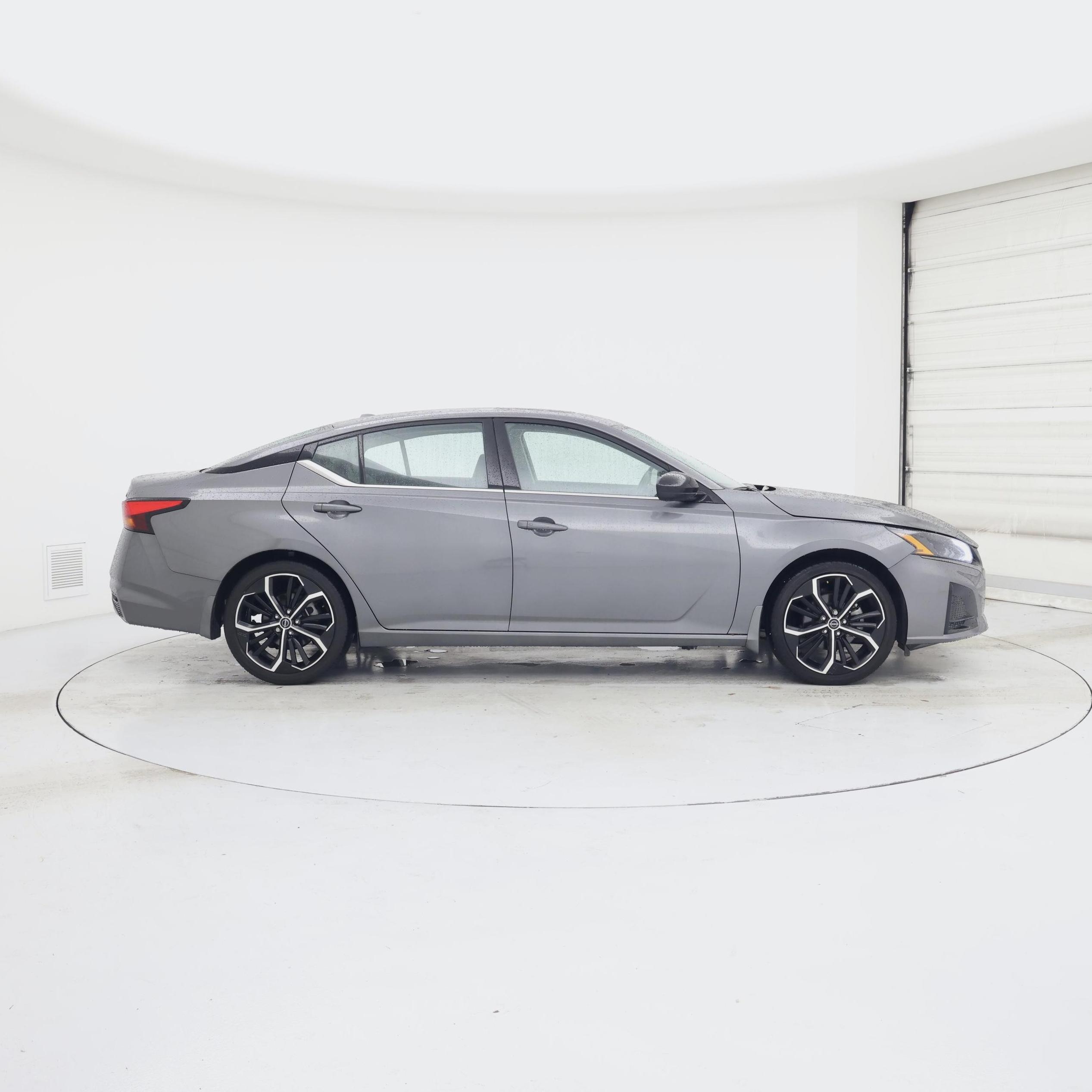 Thumbnail: 2024 Nissan Altima - 7