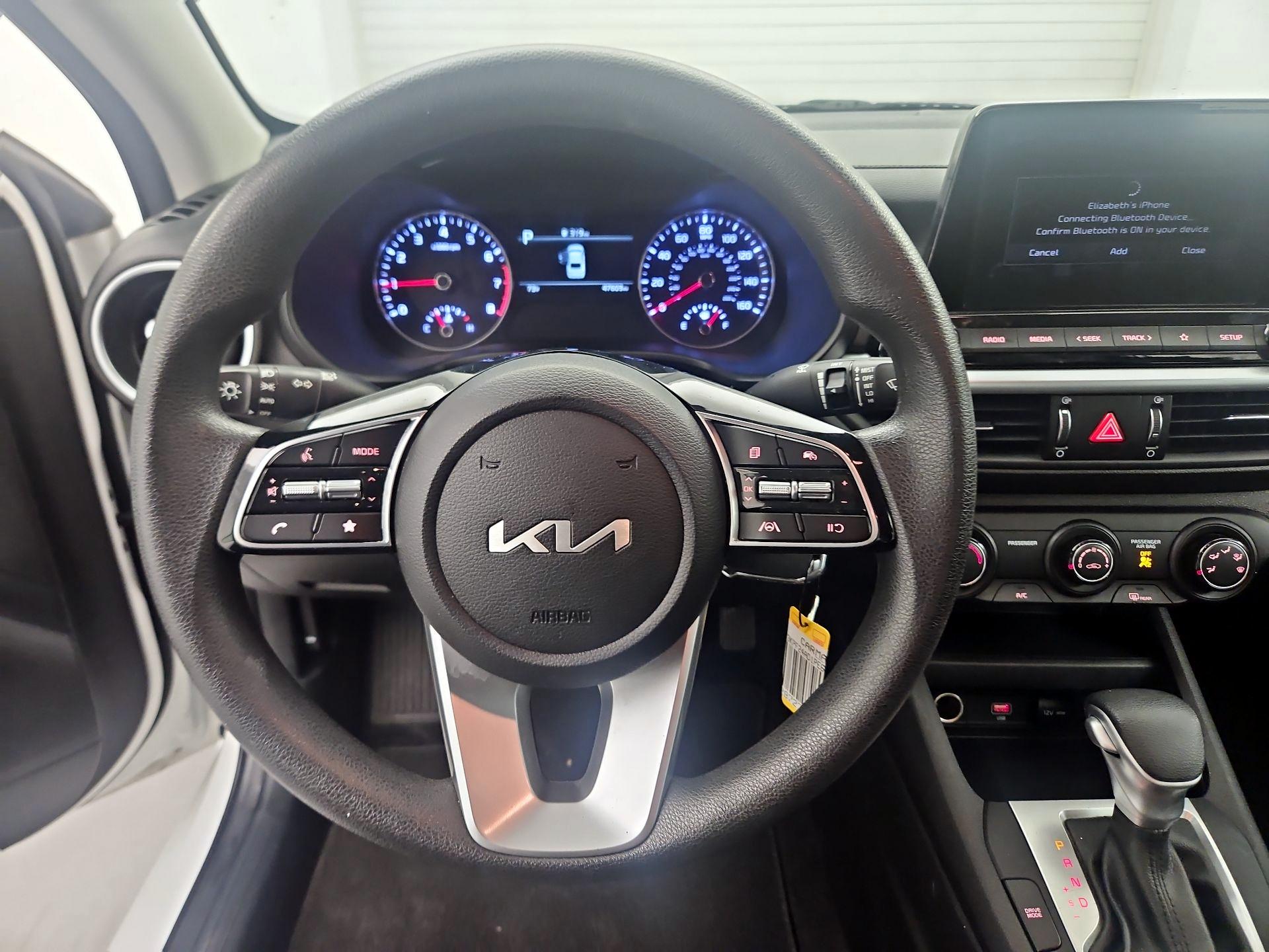 Thumbnail: 2023 Kia Forte - 10