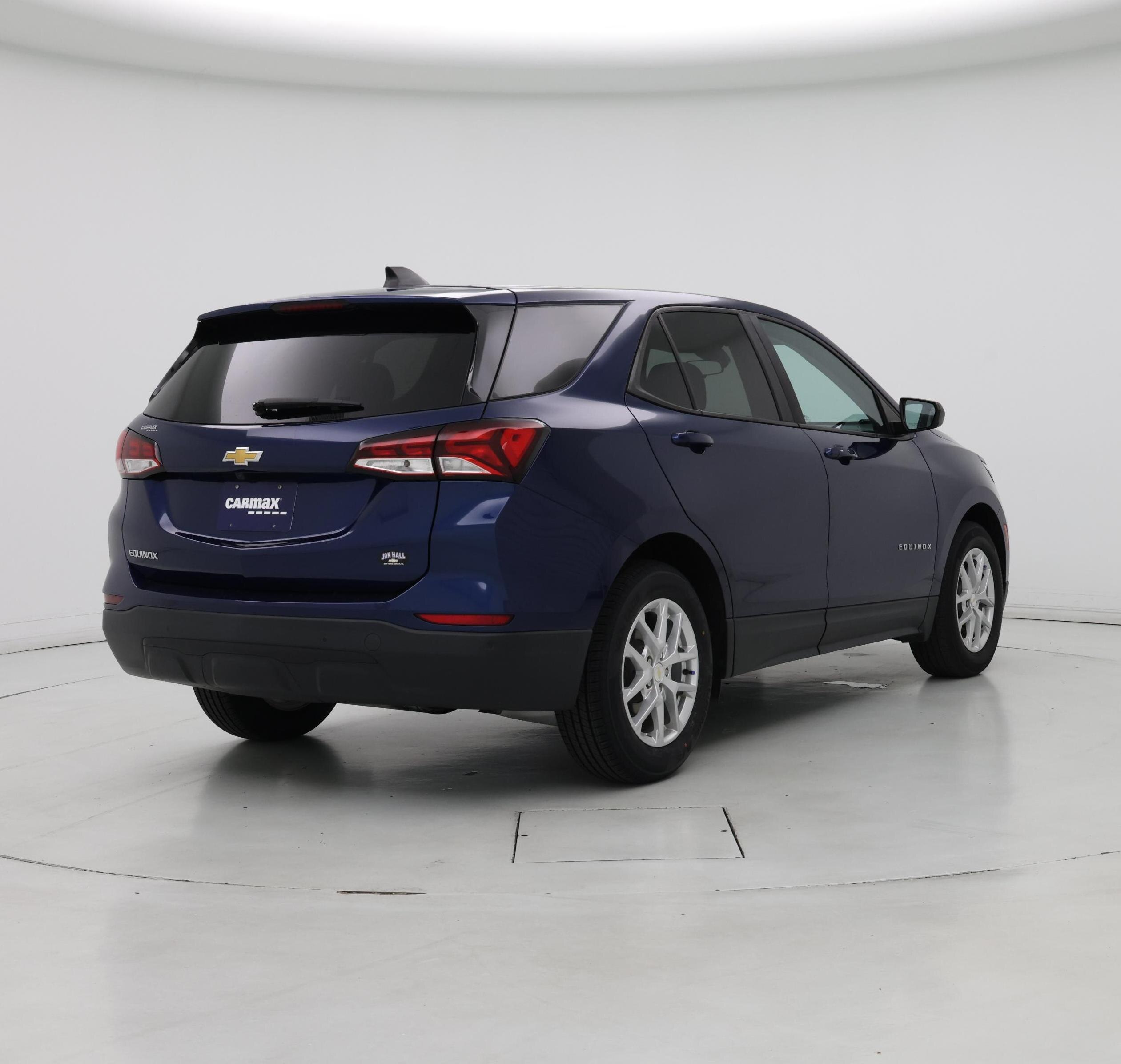 Thumbnail: 2022 Chevrolet Equinox - 8