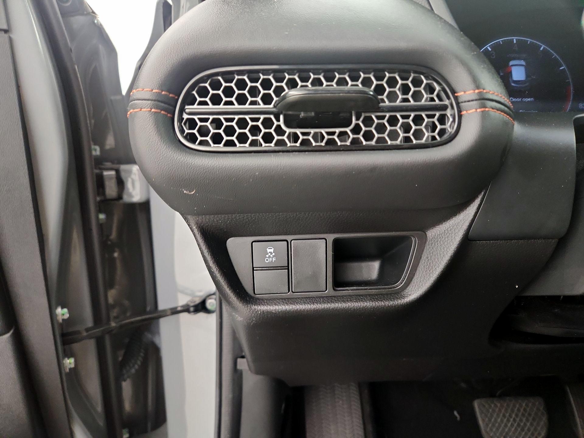 Thumbnail: 2025 Honda HR-V - 13
