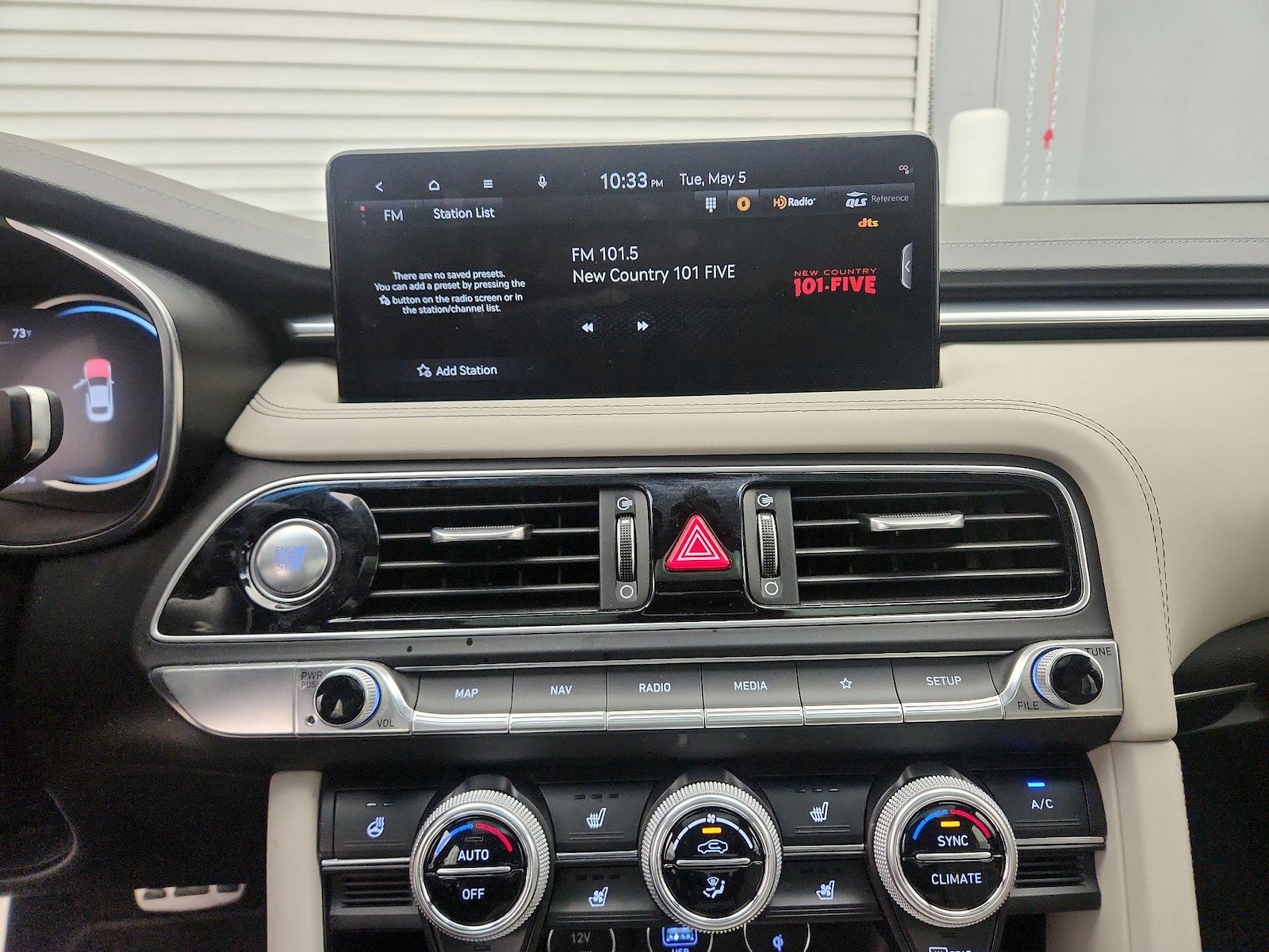 2023 GENESIS G70 Standard - Photo 17