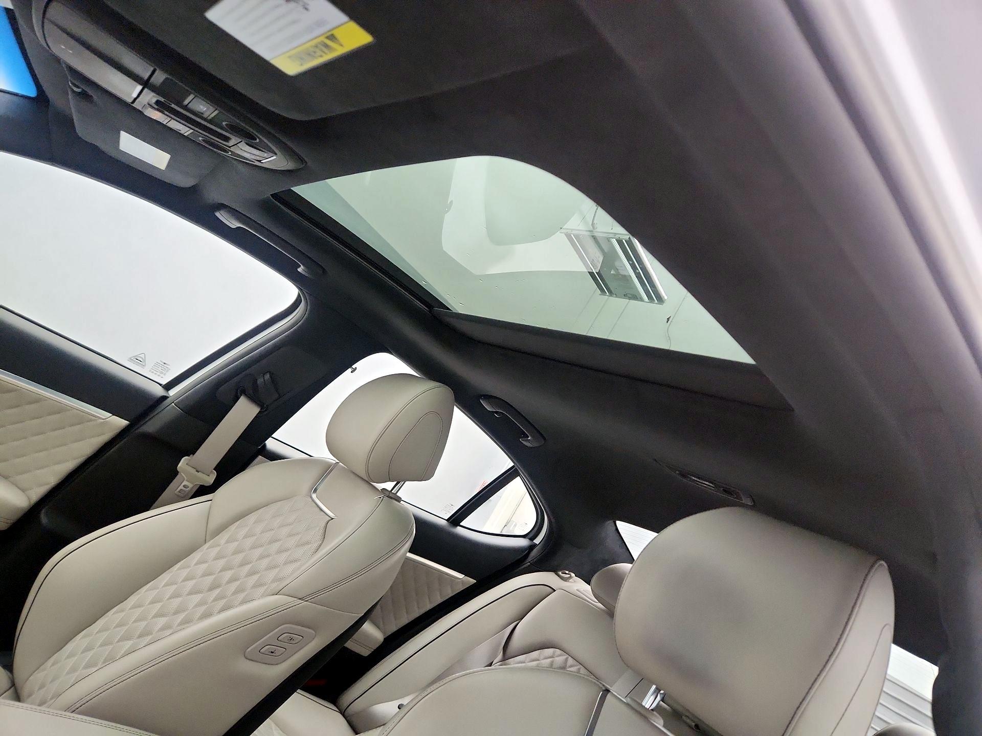 Thumbnail: 2023 Genesis G70 - 20
