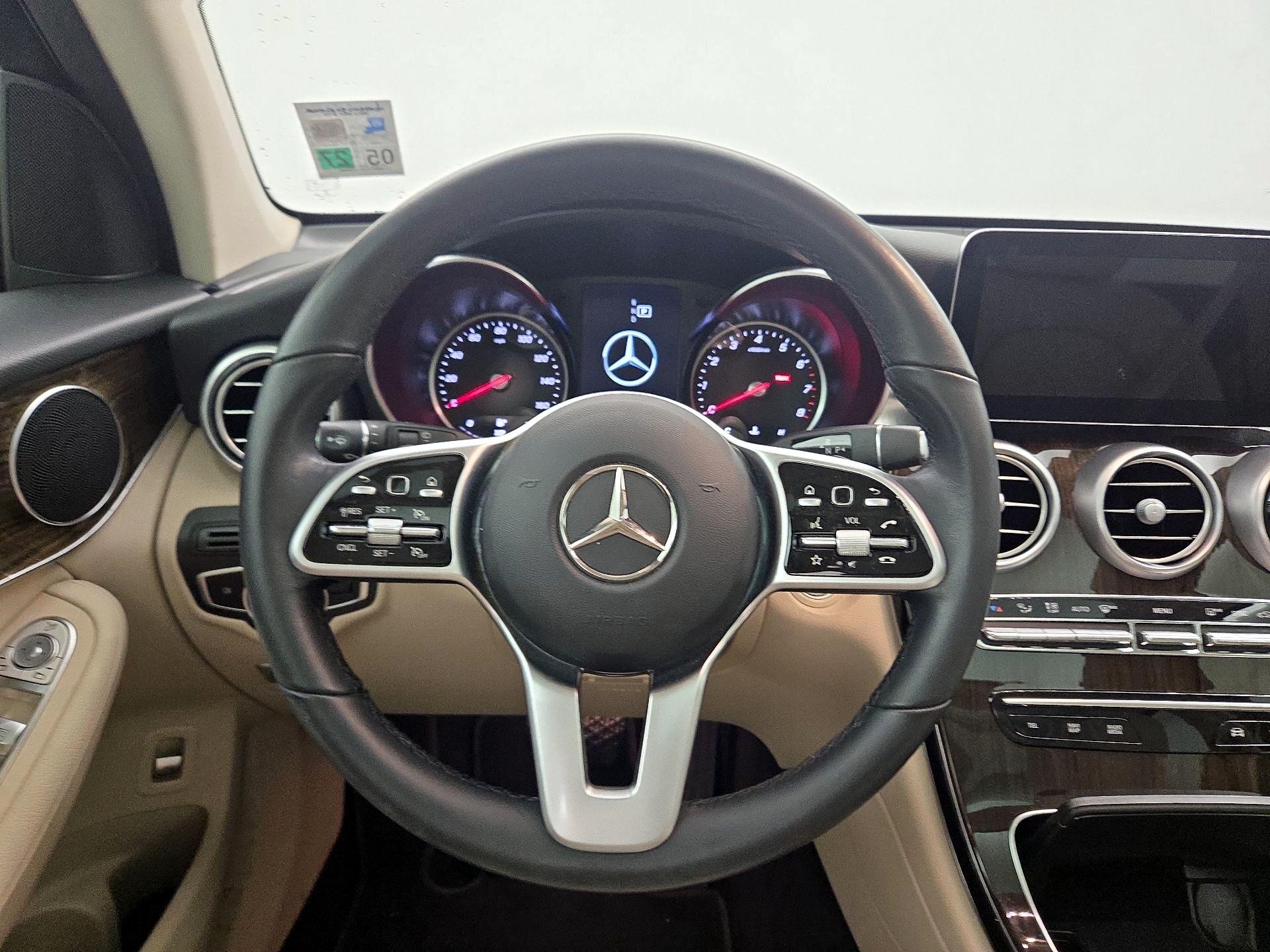 Thumbnail: 2022 Mercedes-Benz GLC - 10